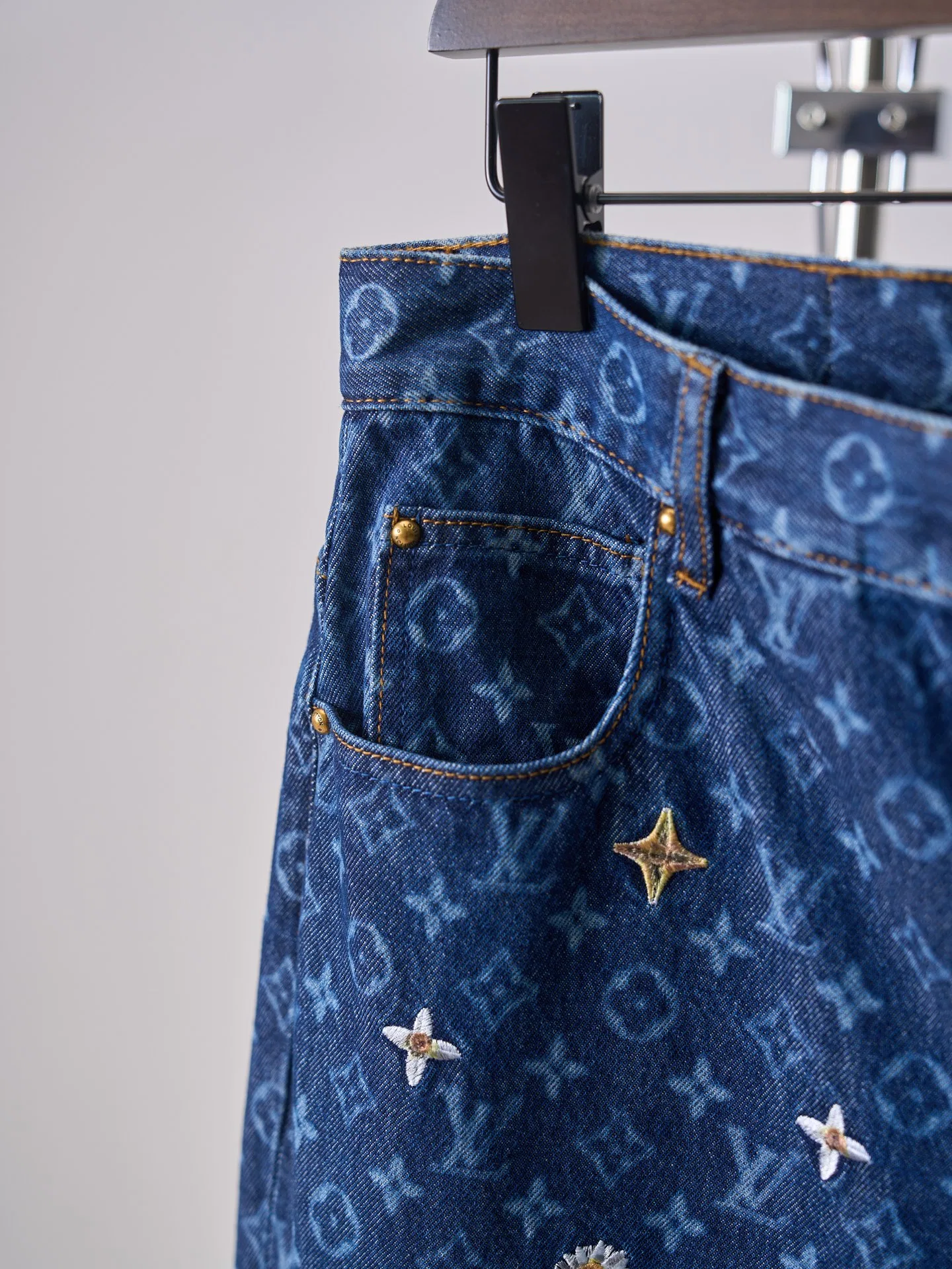 LV 27FW JBJVXGJ 184 데님팬츠 5