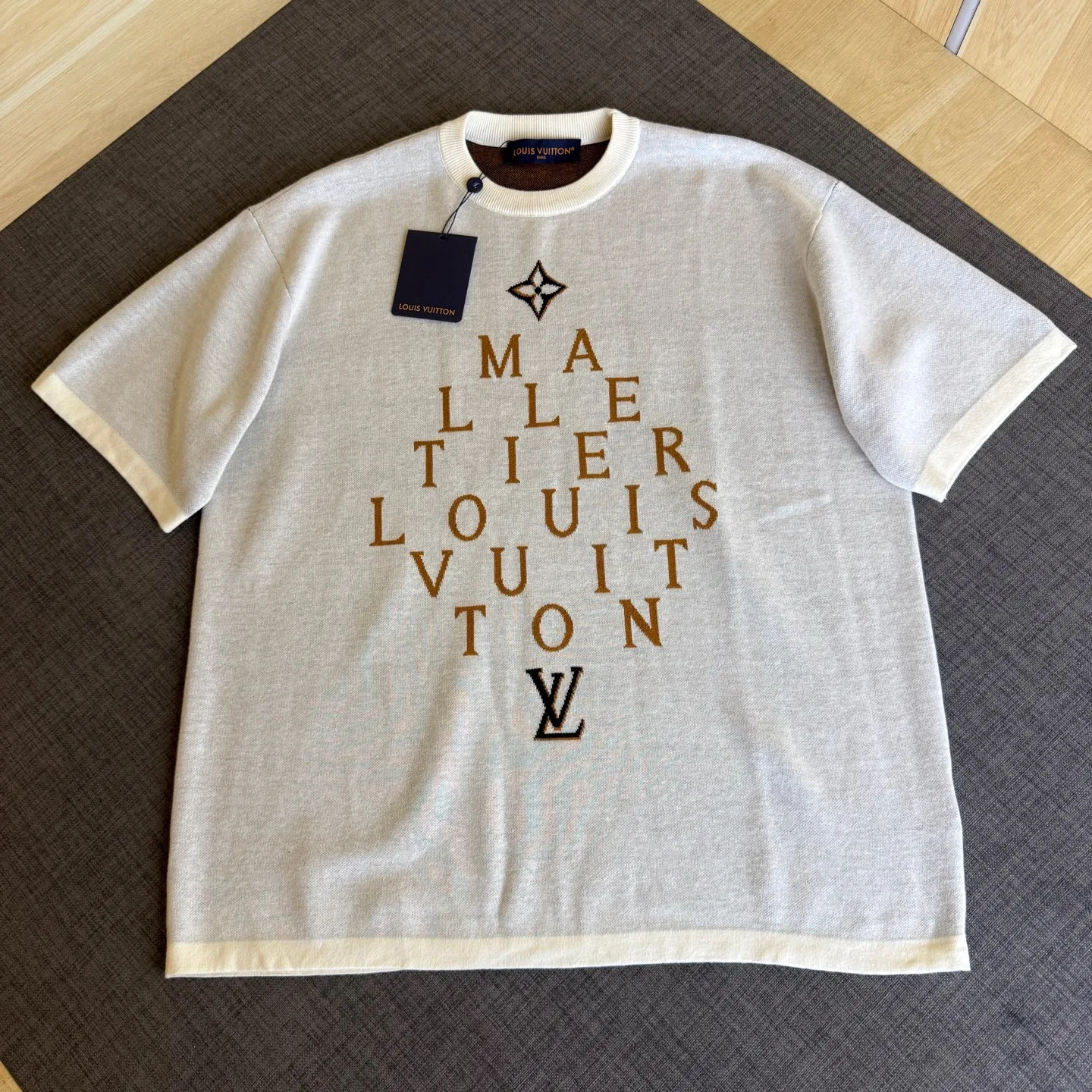 LV 27FW JBJVXGJ 195 반팔니트 3