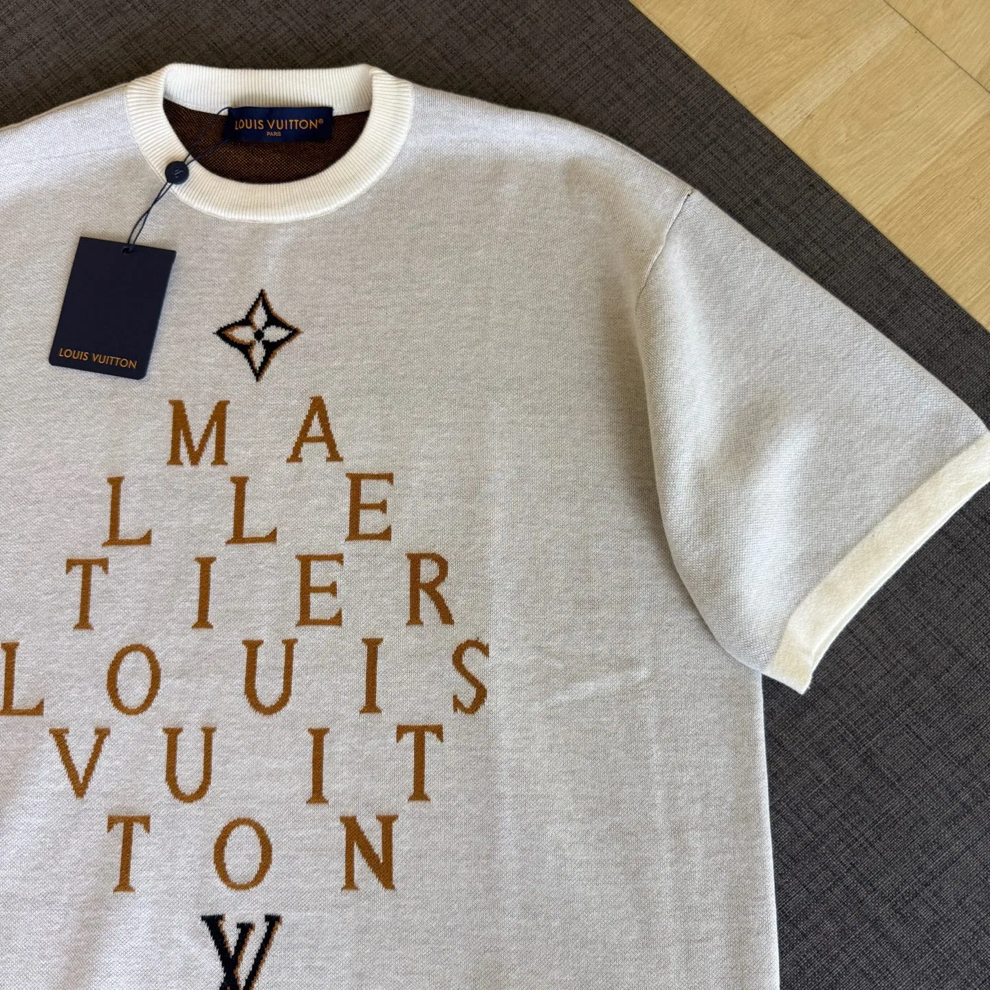 LV 27FW JBJVXGJ 195 반팔니트 4
