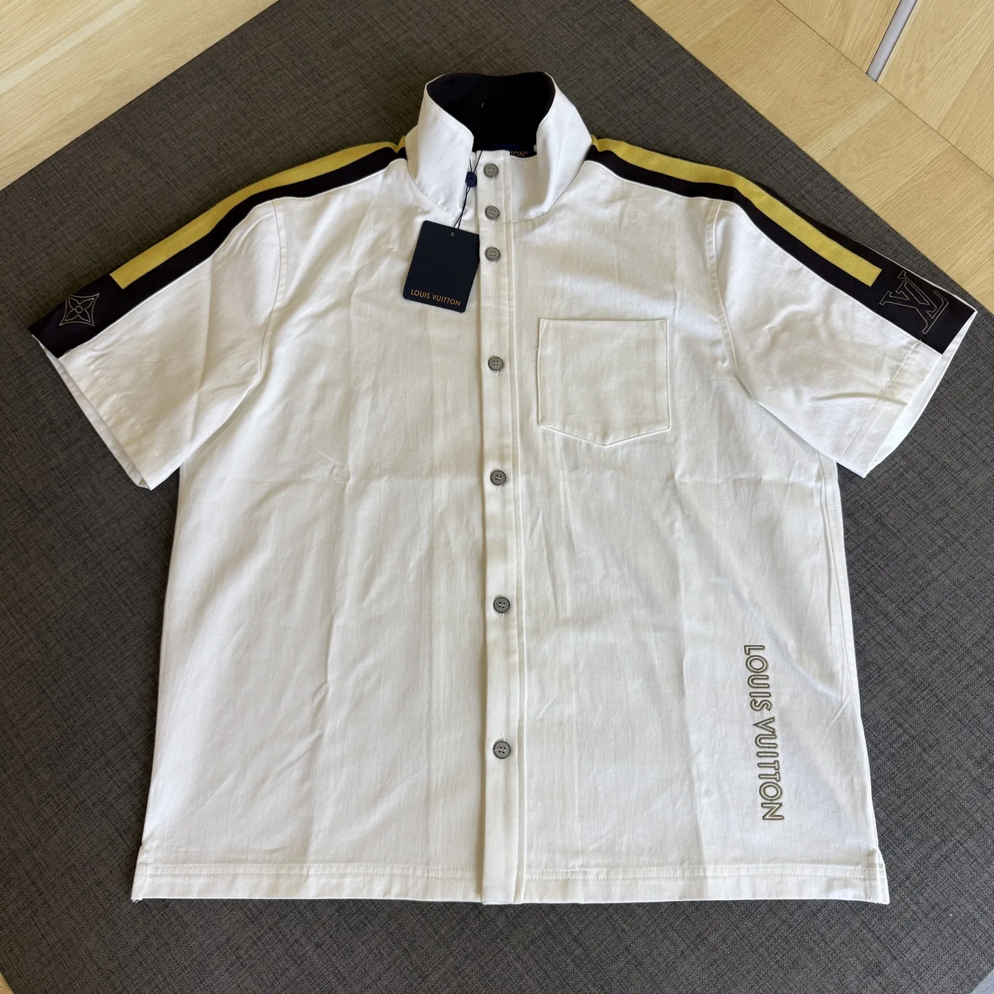 LV 27FW JBJVXGJ 196 반팔셔츠 3