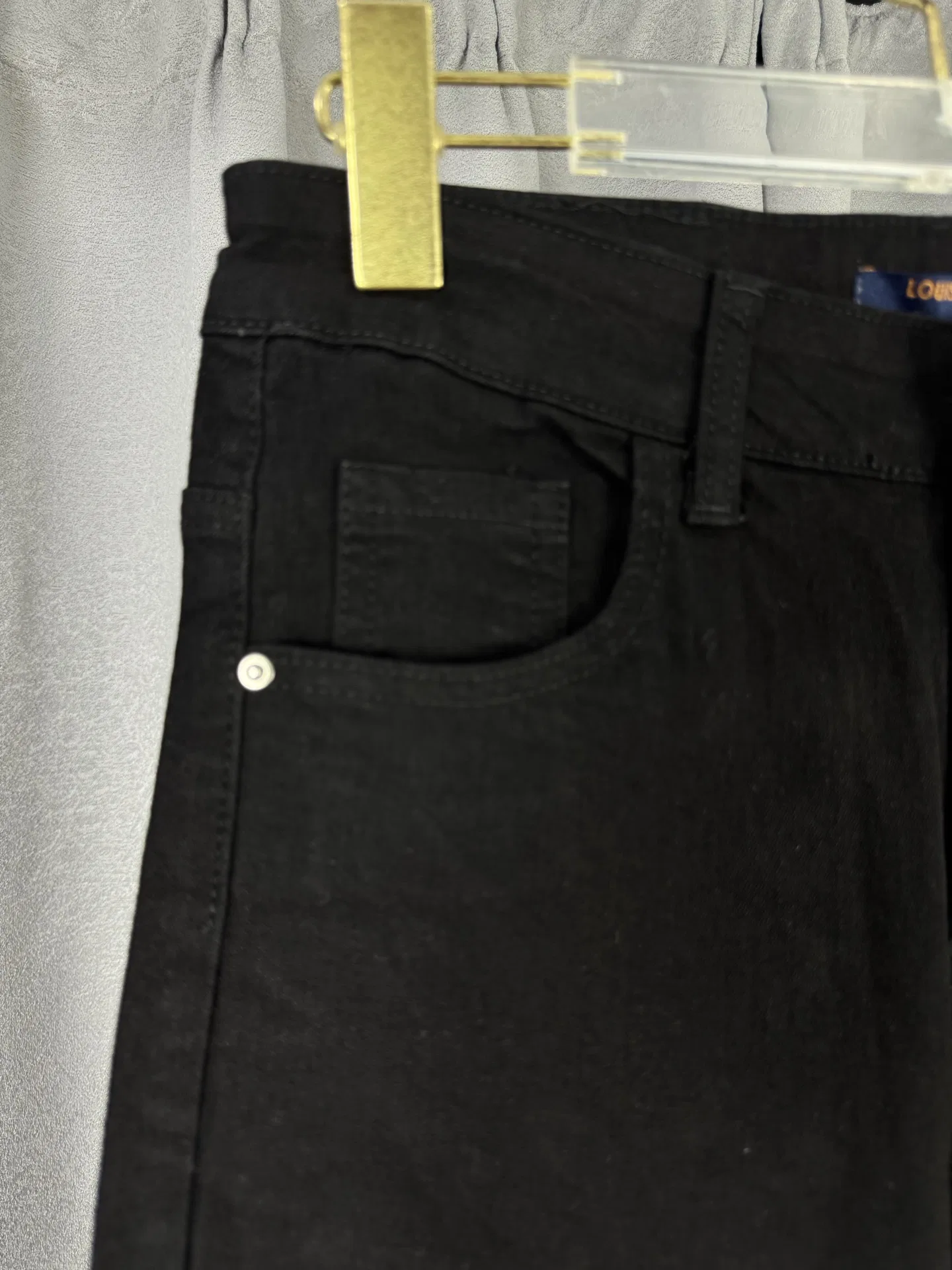LV 27FW JBJVXGJ 200 데님팬츠 3