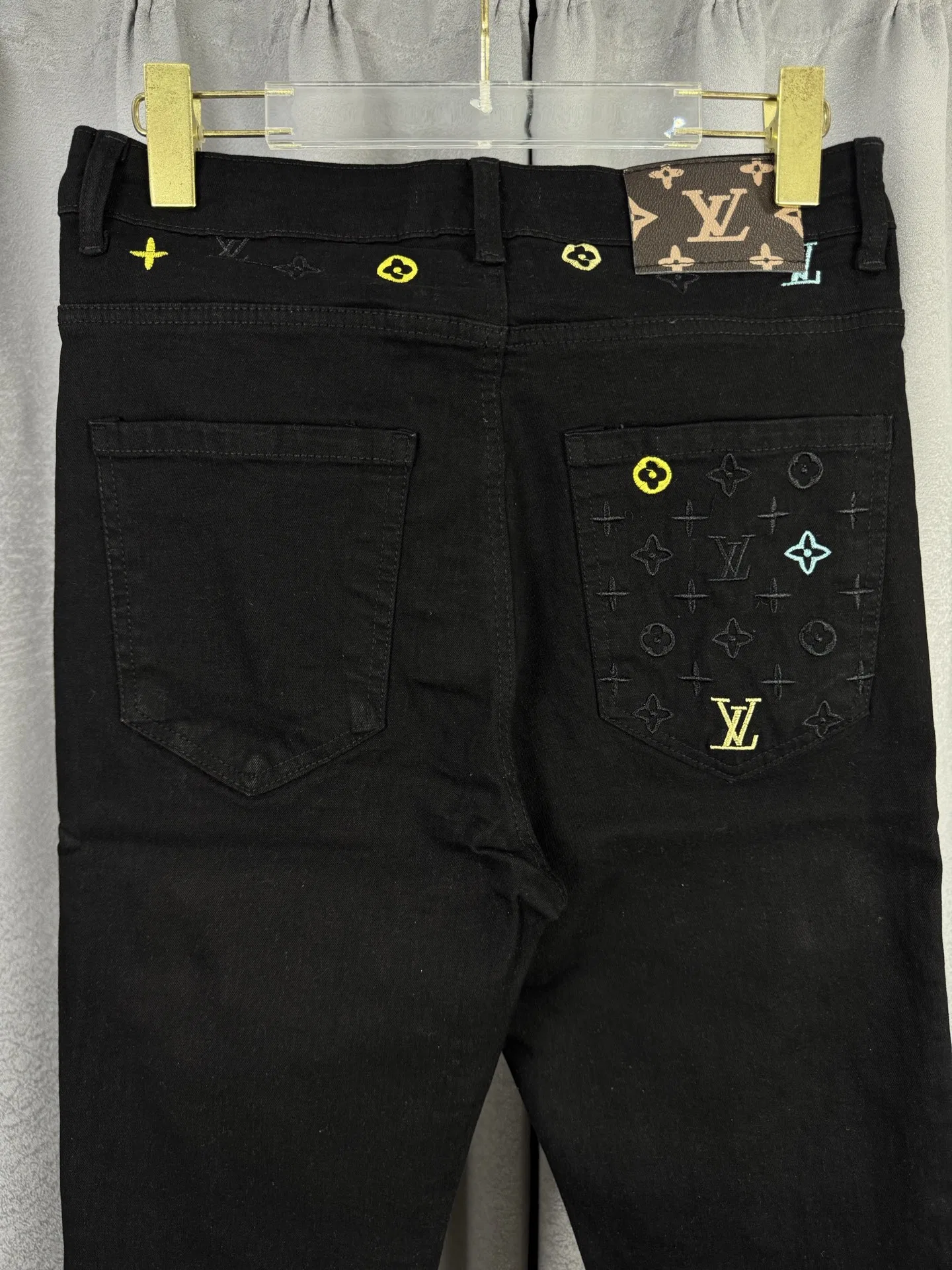 LV 27FW JBJVXGJ 200 데님팬츠 5