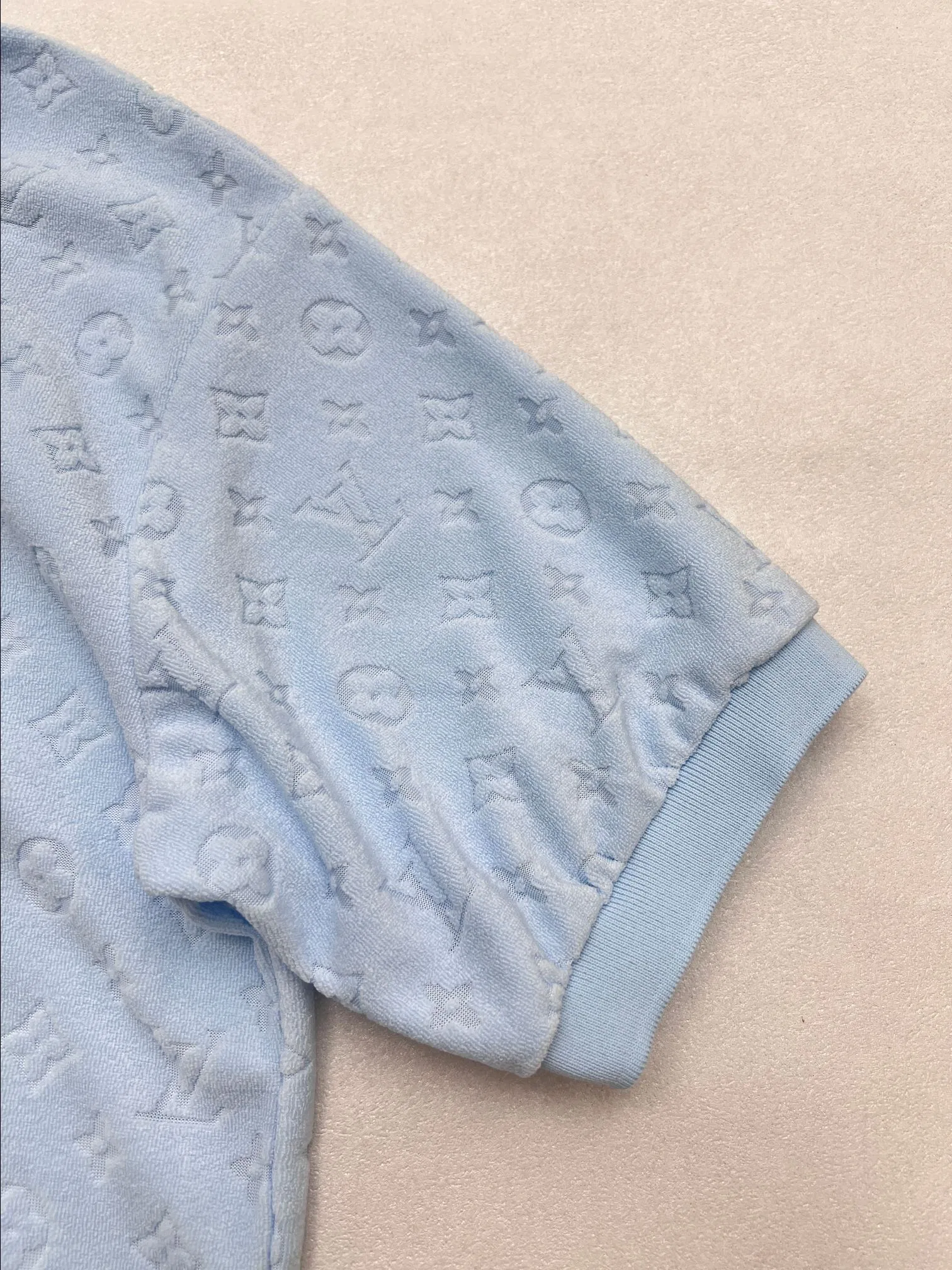 LV 27FW JBJVXGJ 201 폴로반팔티셔츠 4