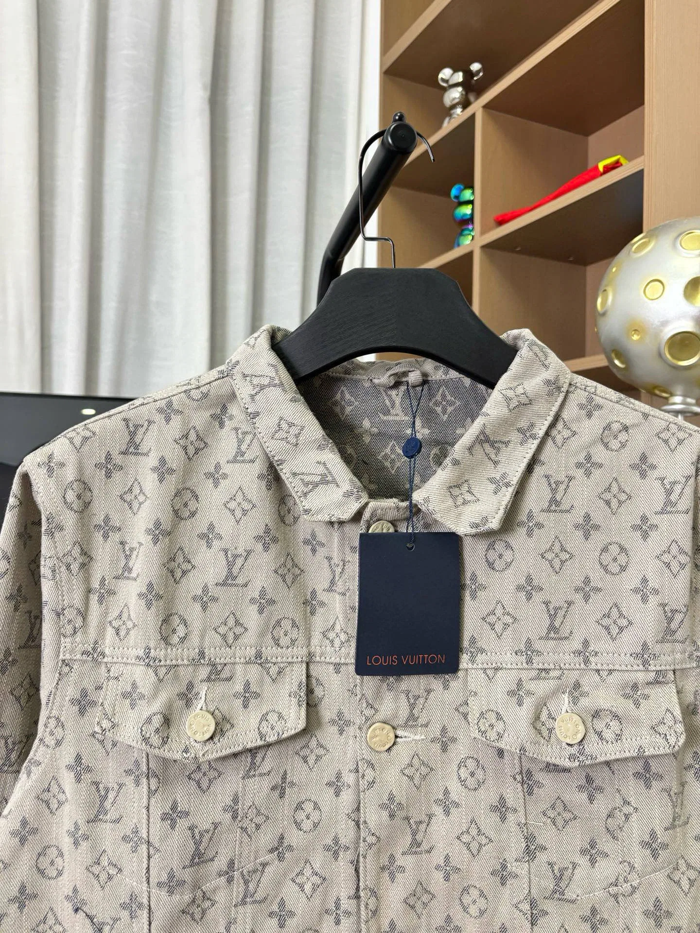 LV 27FW JBJVXGJ 213 자켓 3