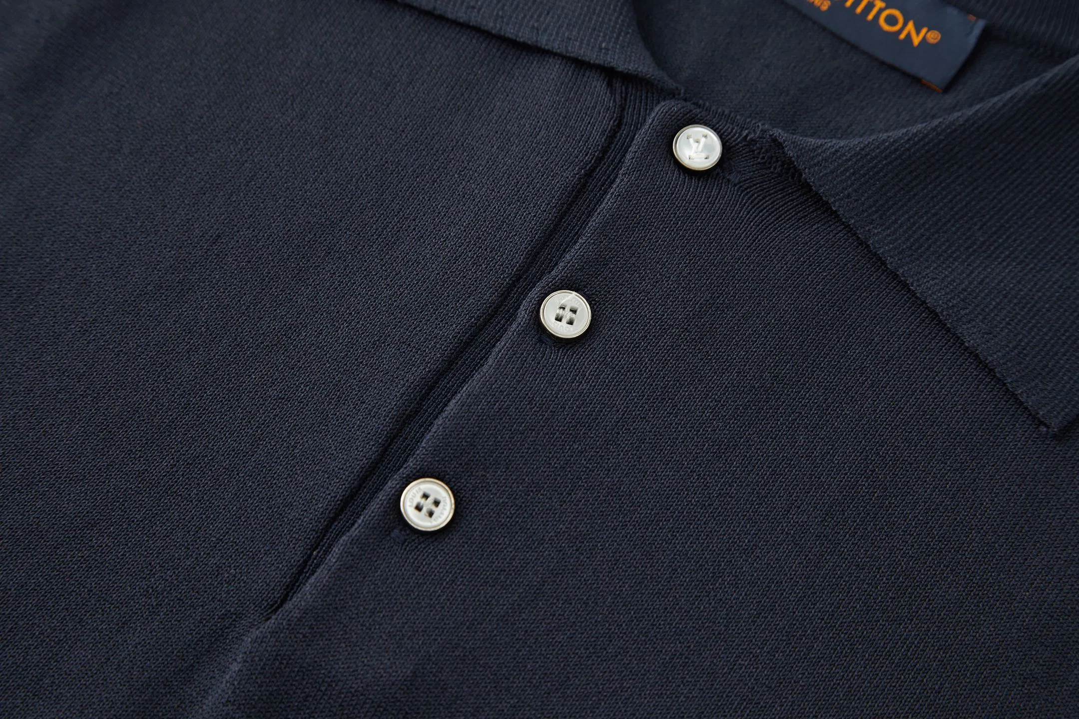 LV 27FW JBJVXGJ 228 폴로반팔티셔츠 4