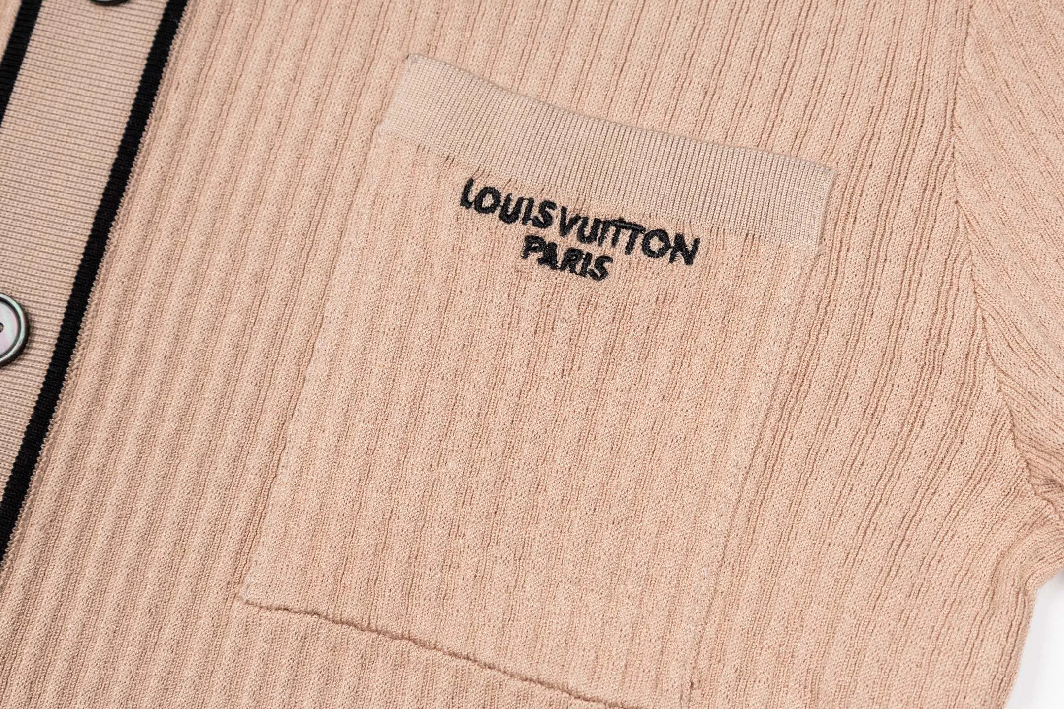 LV 27FW JBJVXGJ 241 반팔셔츠 5