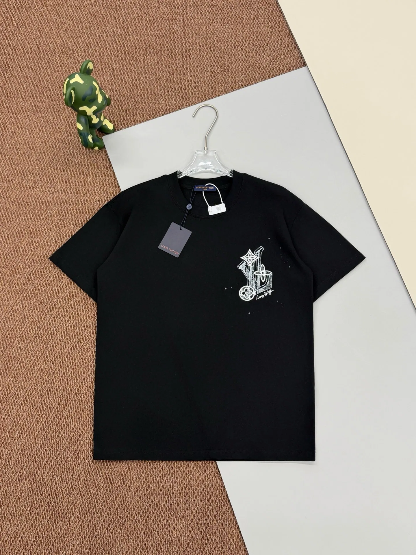 LV 27FW JBJVXGJ 267 반팔티셔츠