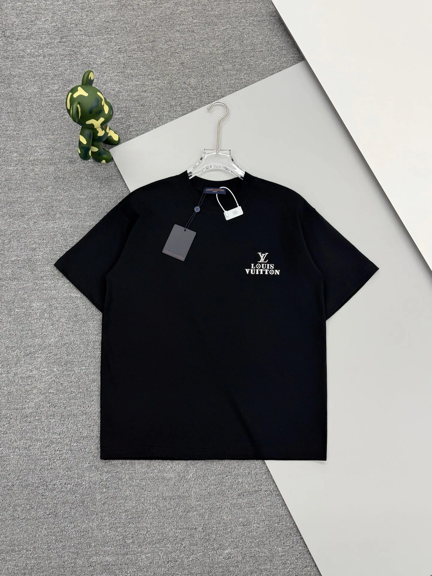 LV 27FW JBJVXGJ 270 반팔티셔츠