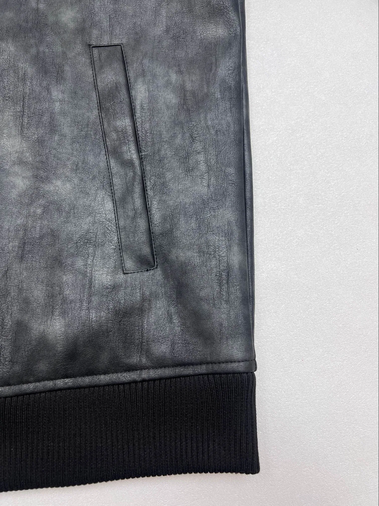 LV 27FW JBJVXGJ 287 자켓 5
