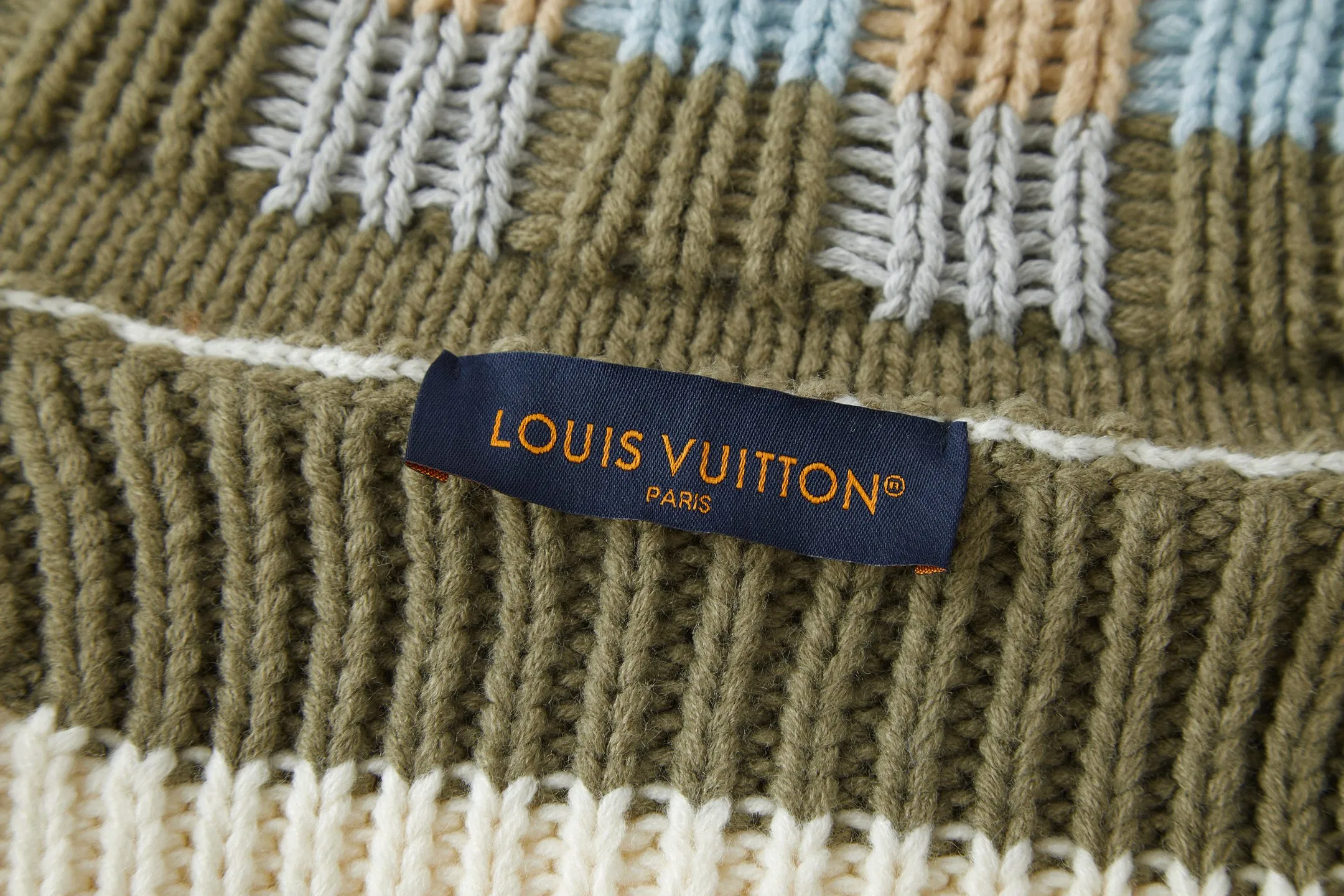 LV 27FW JBJVXGJ 304 자켓 6