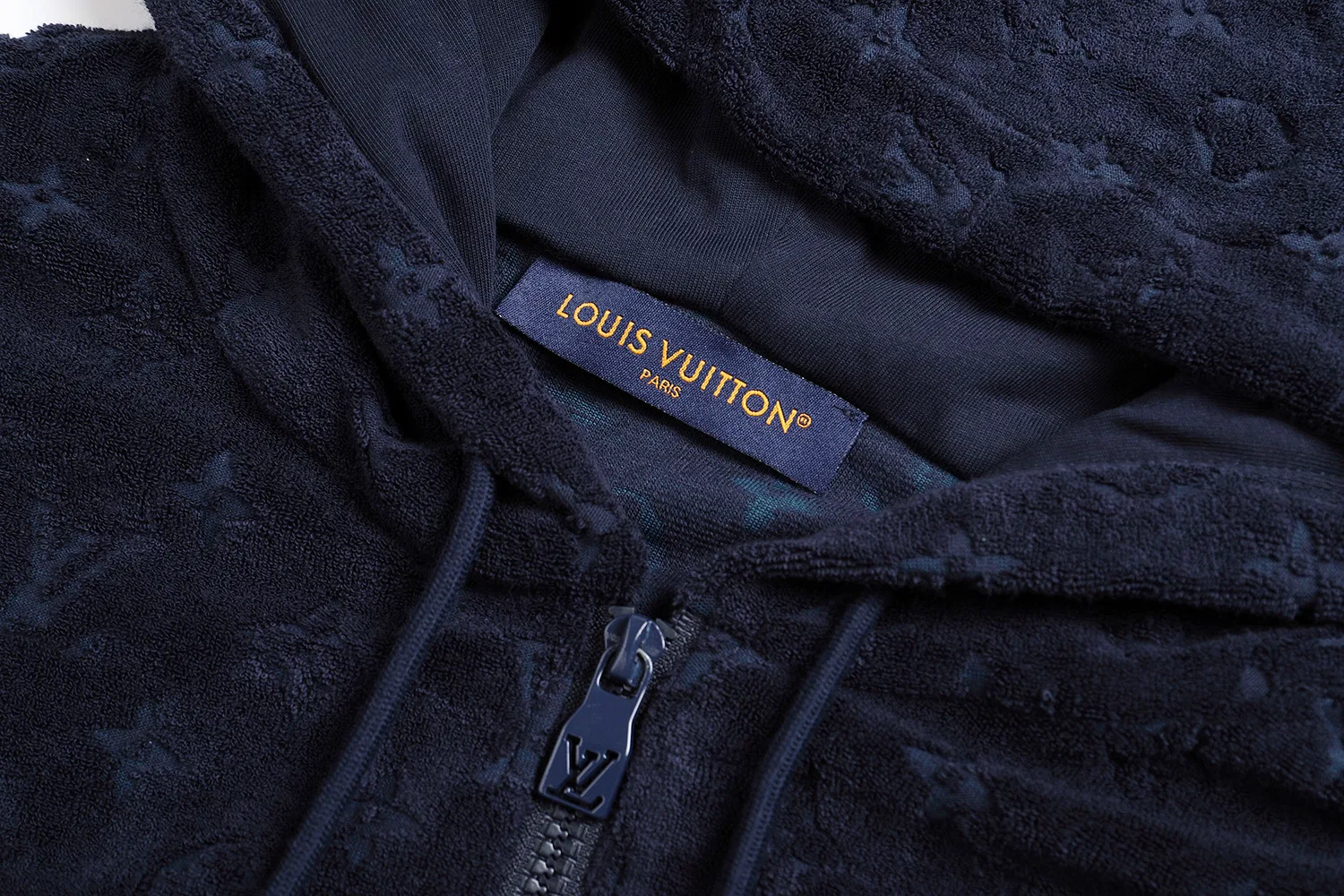 LV 27FW JBJVXGJ 305 집업후드 3