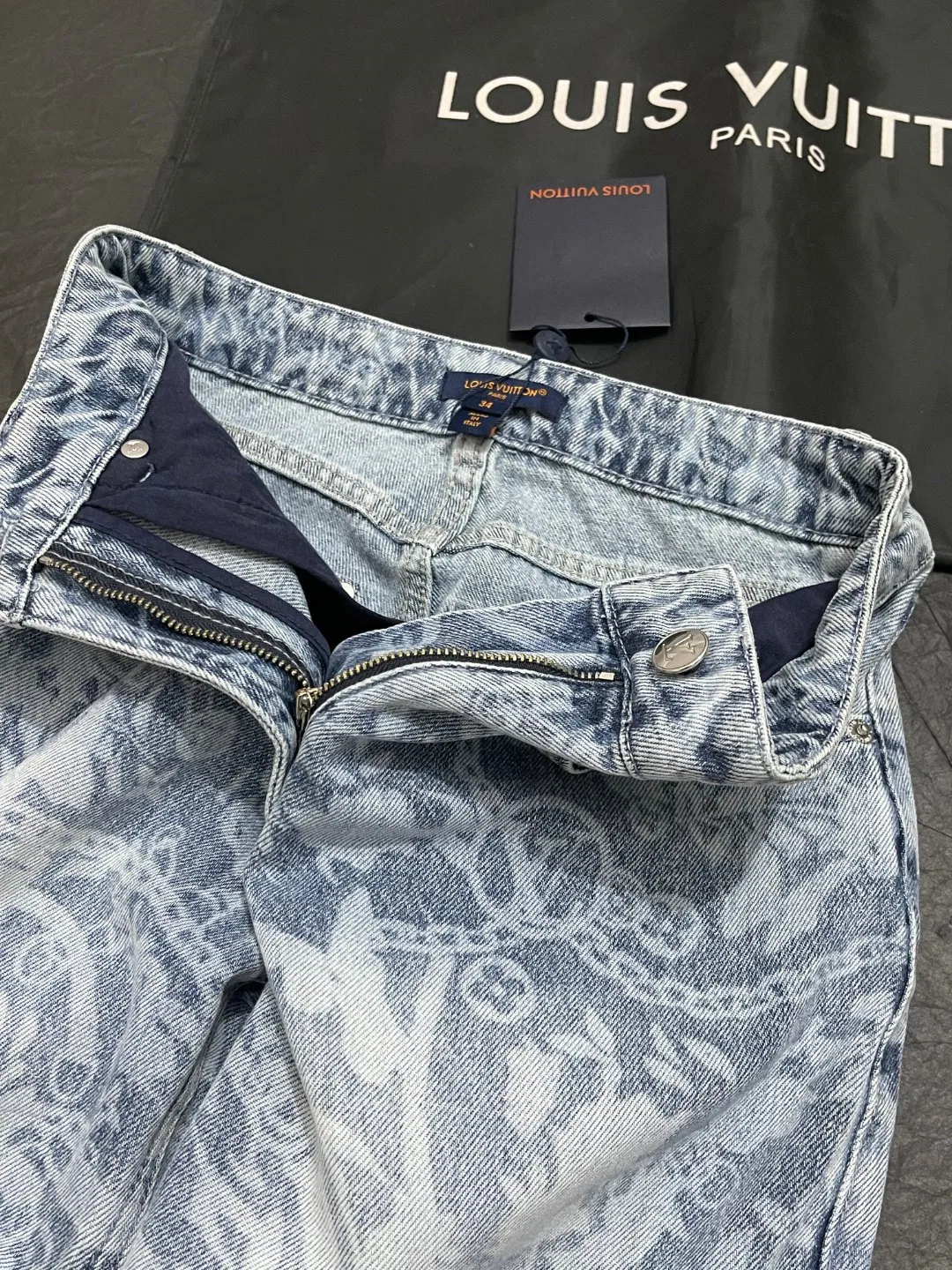 LV 27FW LDWAQLG 001 데님팬츠 6