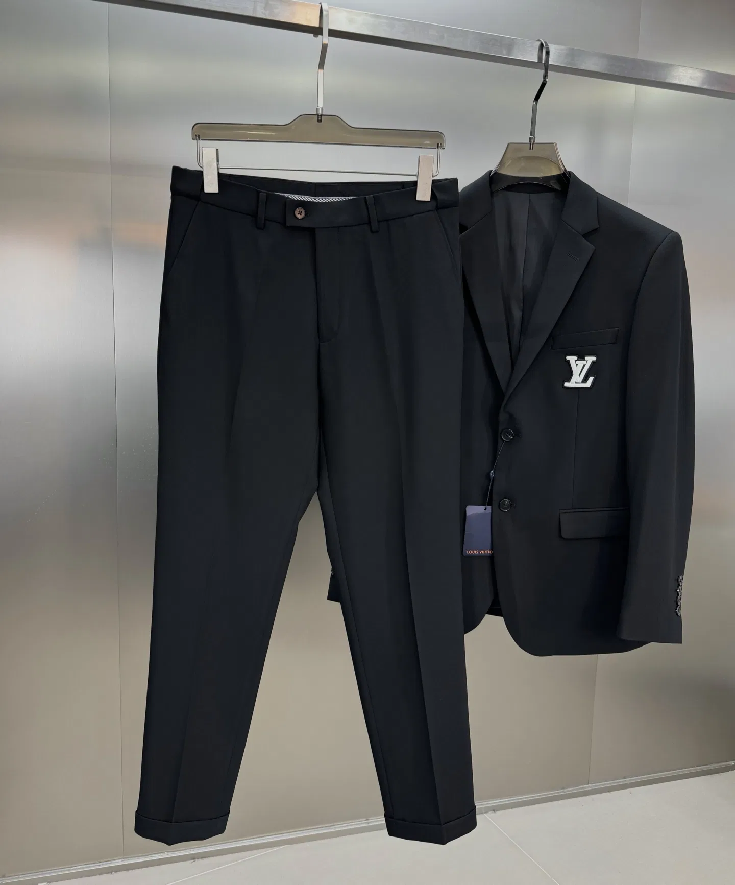 LV 27FW NODYQKY 003 블레이저 5