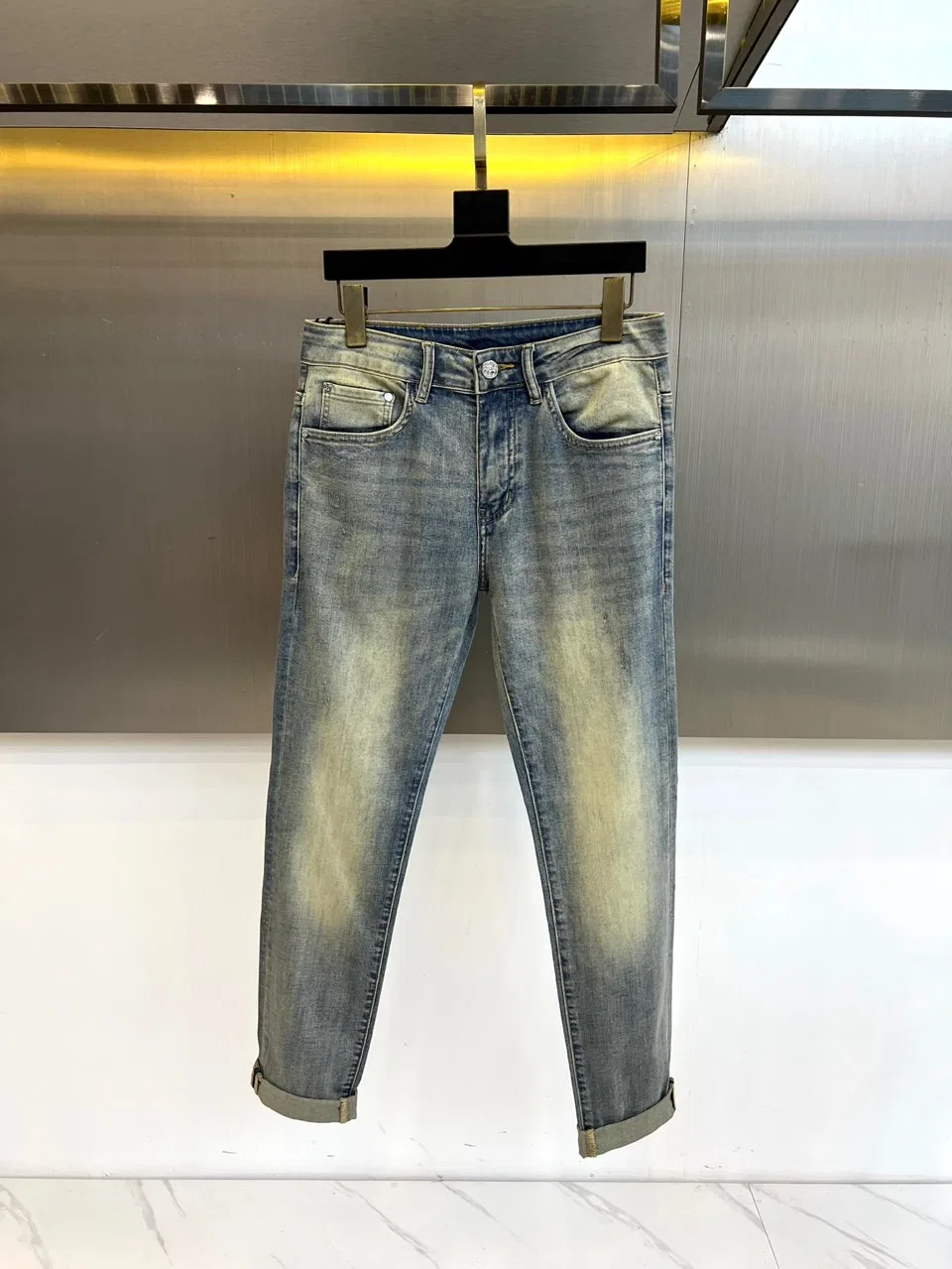 LV 27FW NODYQKY 005 데님팬츠