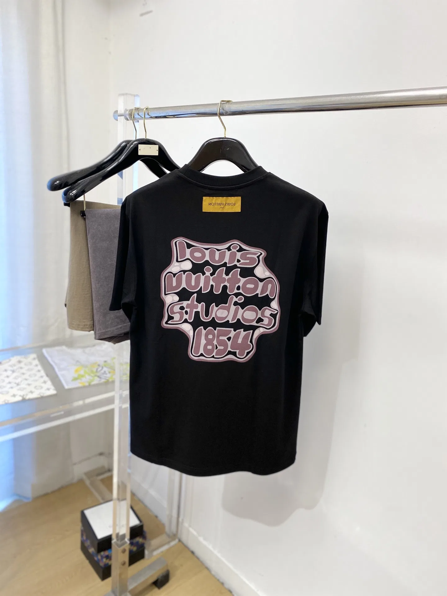 LV 27FW NODYQKY 011 반팔티셔츠 5