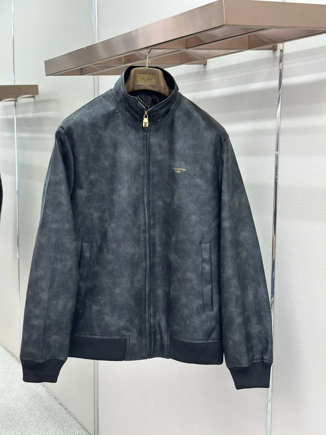 LV 27FW NODYQKY 016 자켓 3