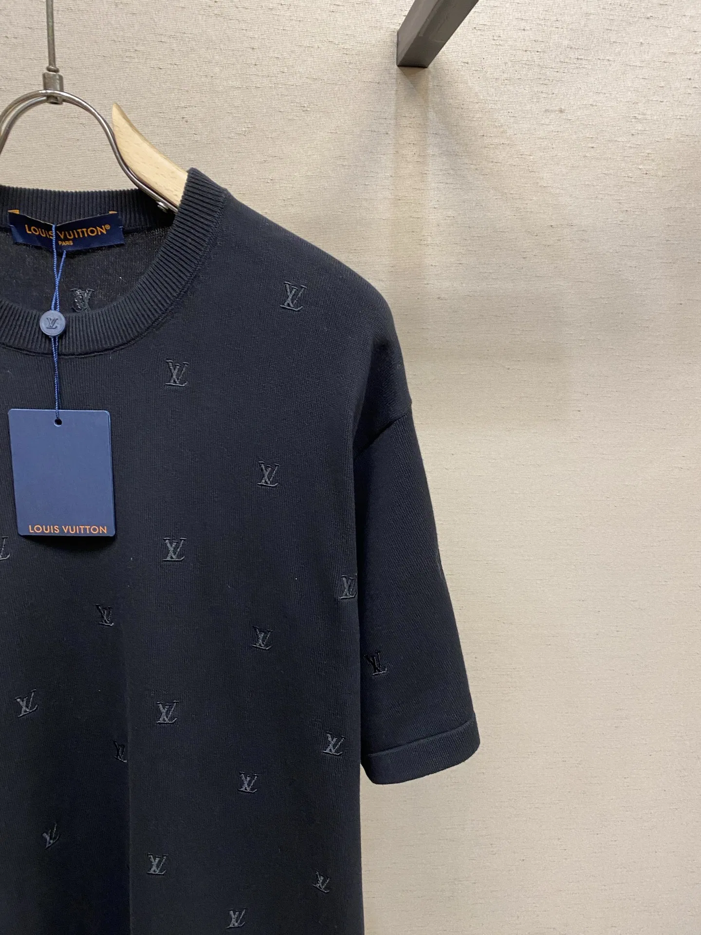 LV 27FW NODYQKY 030 반팔니트 4