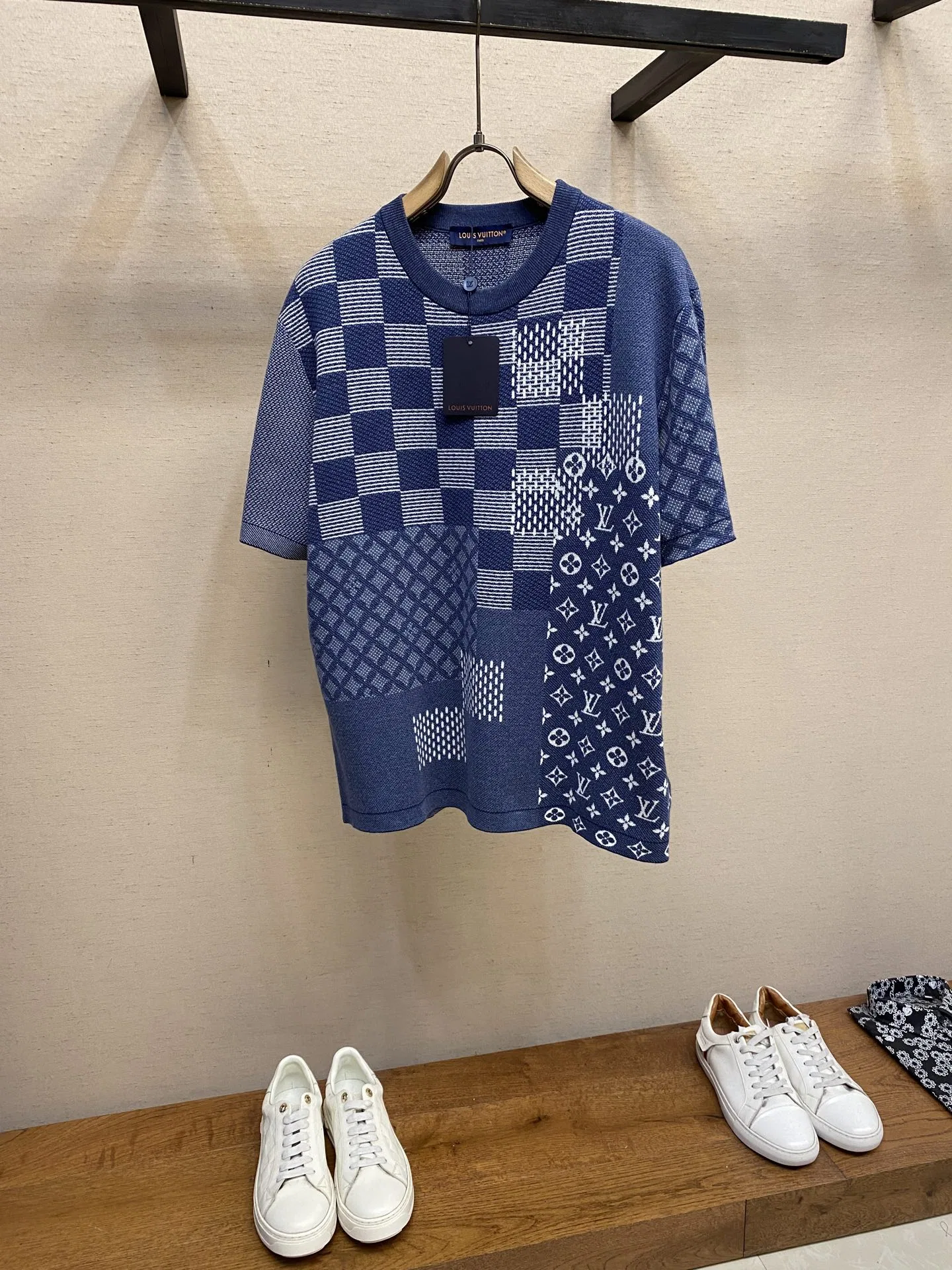LV 27FW NODYQKY 032 반팔니트