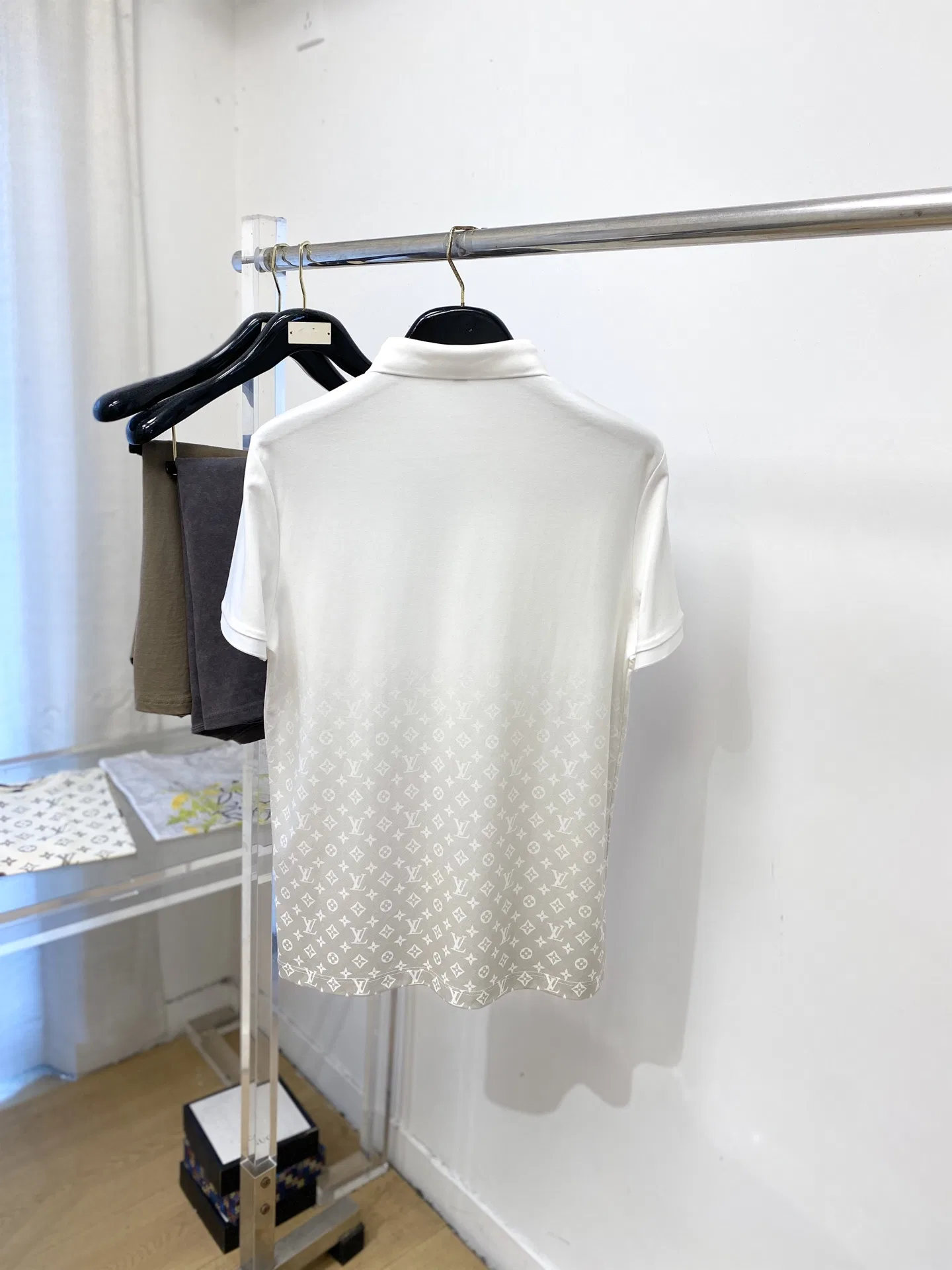 LV 27FW NODYQKY 034 폴로반팔티셔츠 6