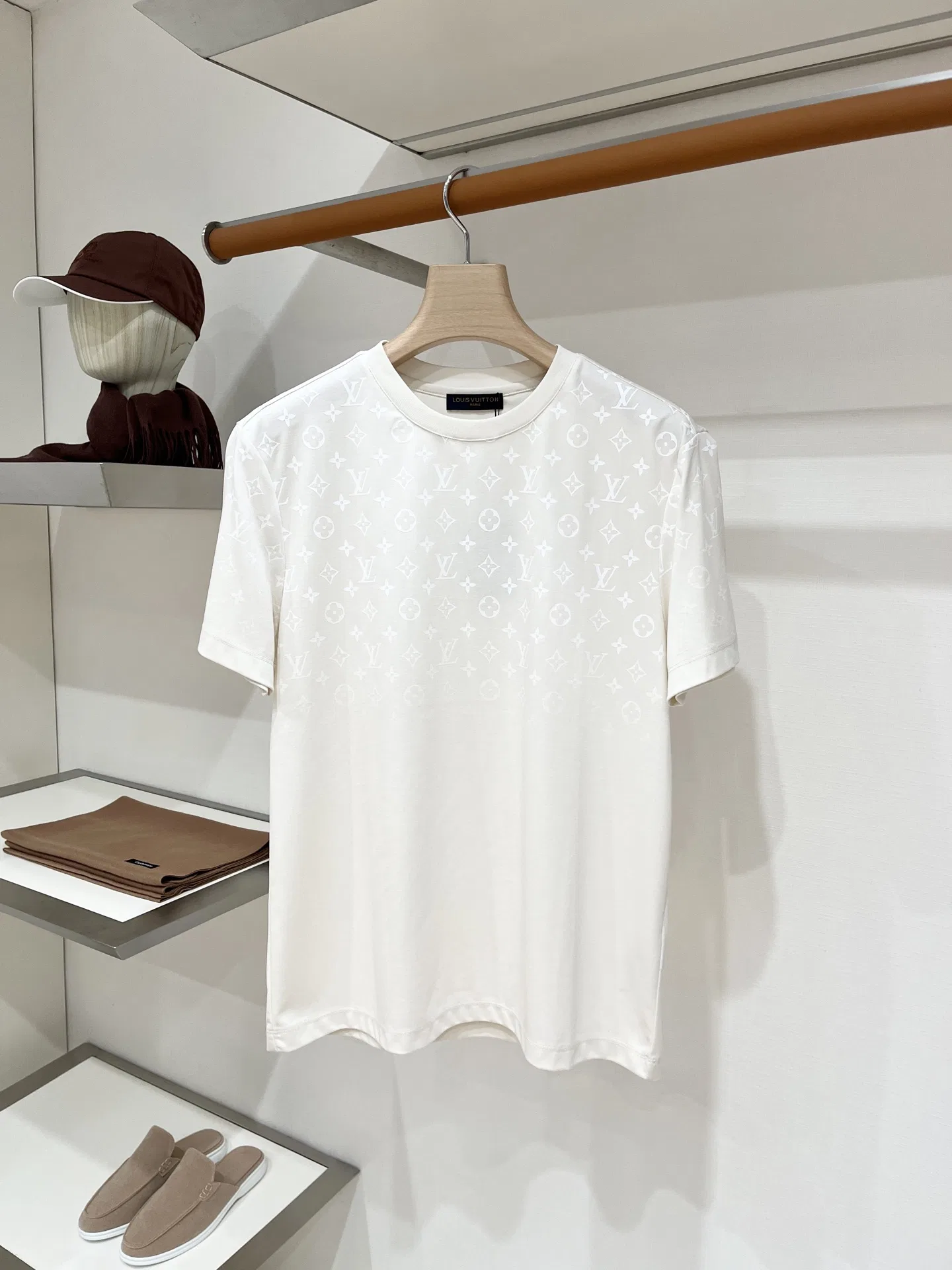LV 27FW NODYQKY 038 반팔티셔츠