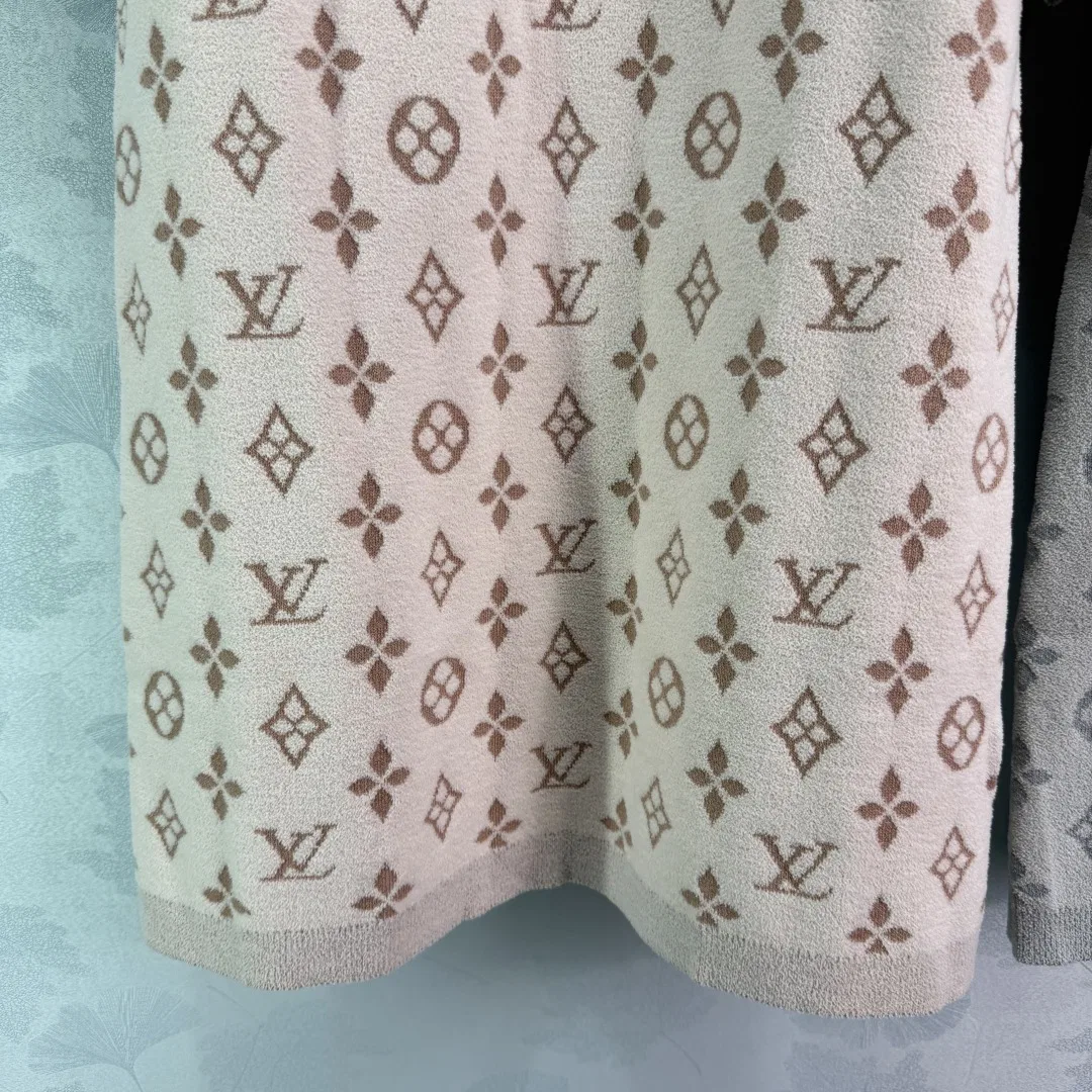 LV 27FW NODYQKY 041 폴로반팔티셔츠 4