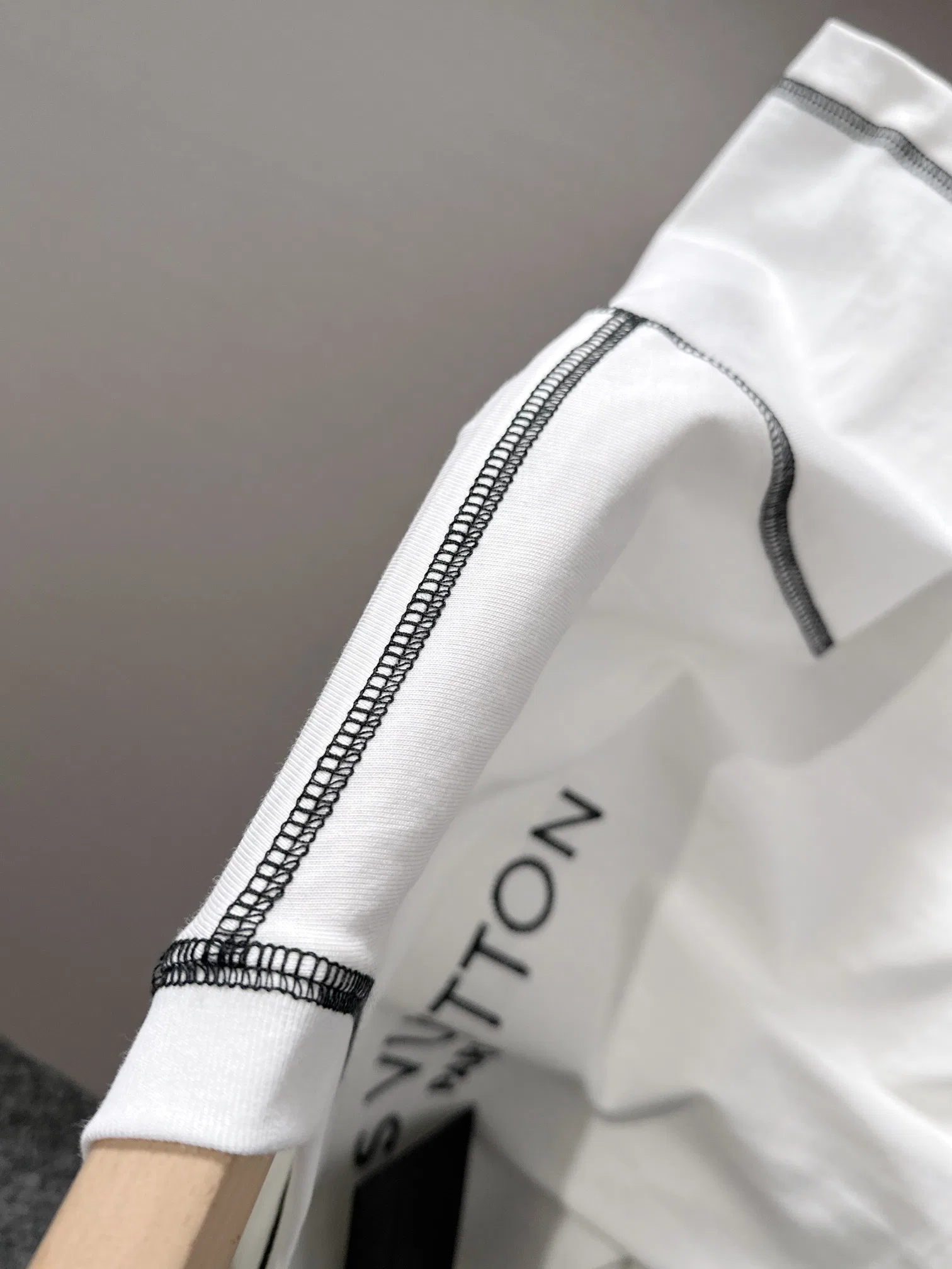 LV 27FW PXOPLTT 002 반팔티셔츠 6