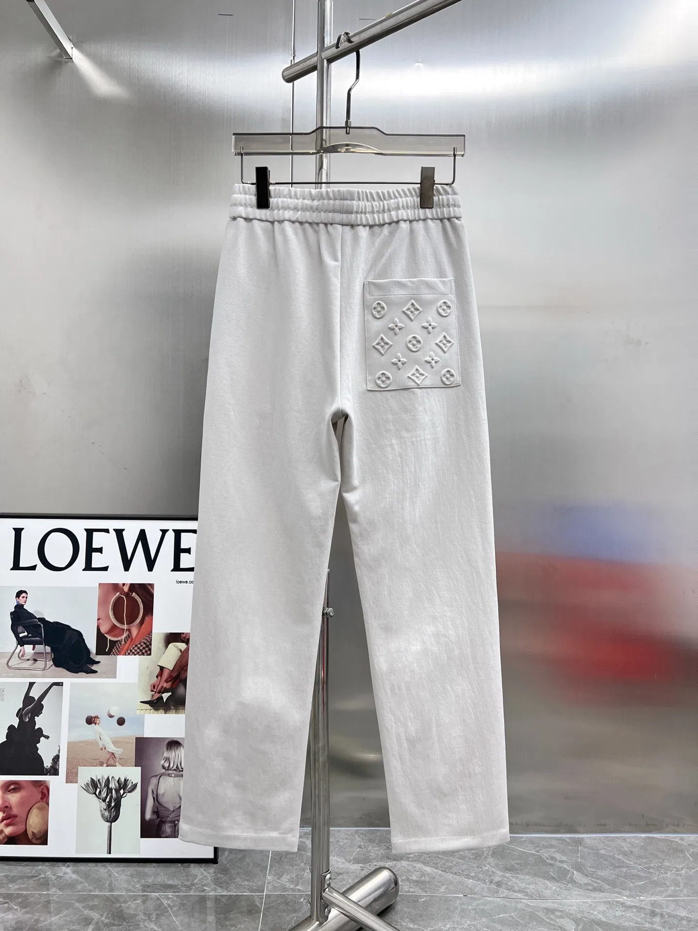 LV 27FW PXOPLTT 030 스웻팬츠 4