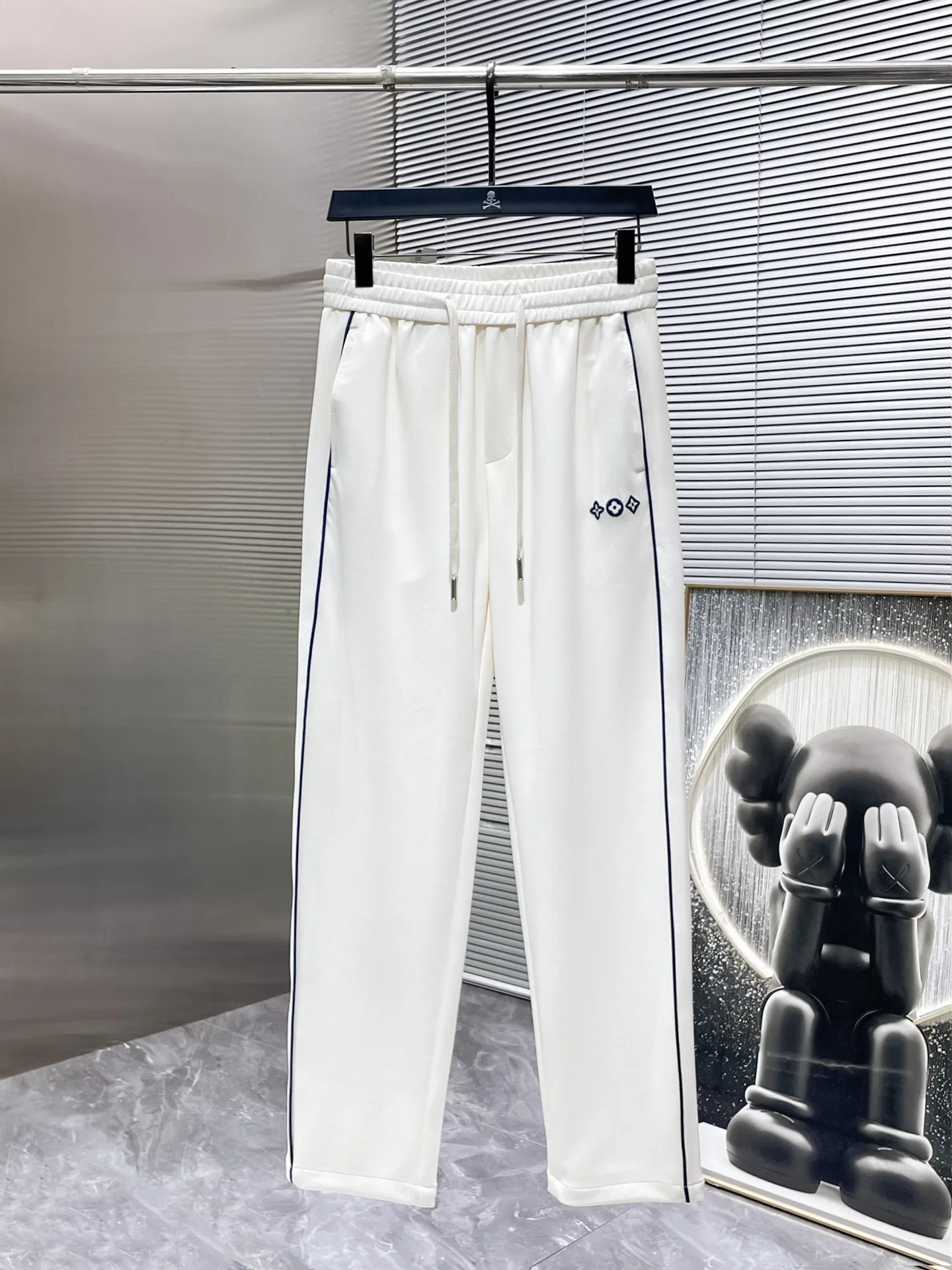 LV 27FW PXOPLTT 034 스웻팬츠 3