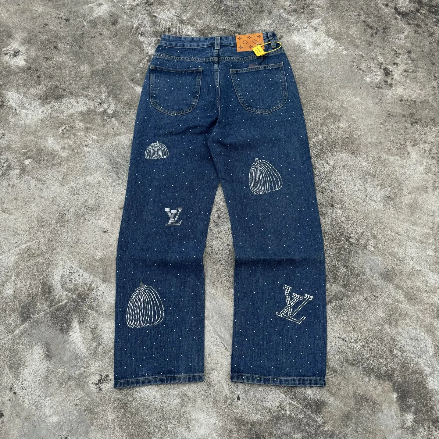 LV 27FW PXOPLTT 050 데님팬츠 3