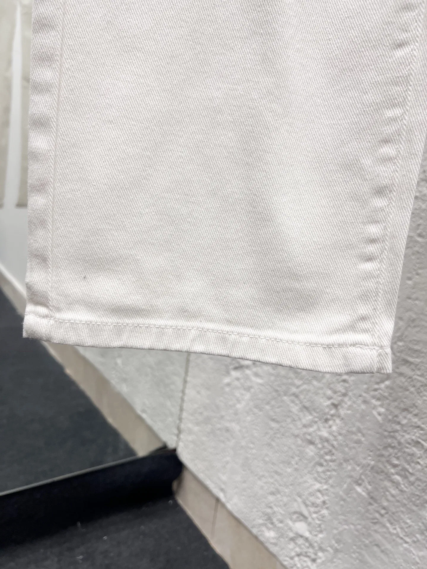 LV 27FW PXOPLTT 068 데님팬츠 5