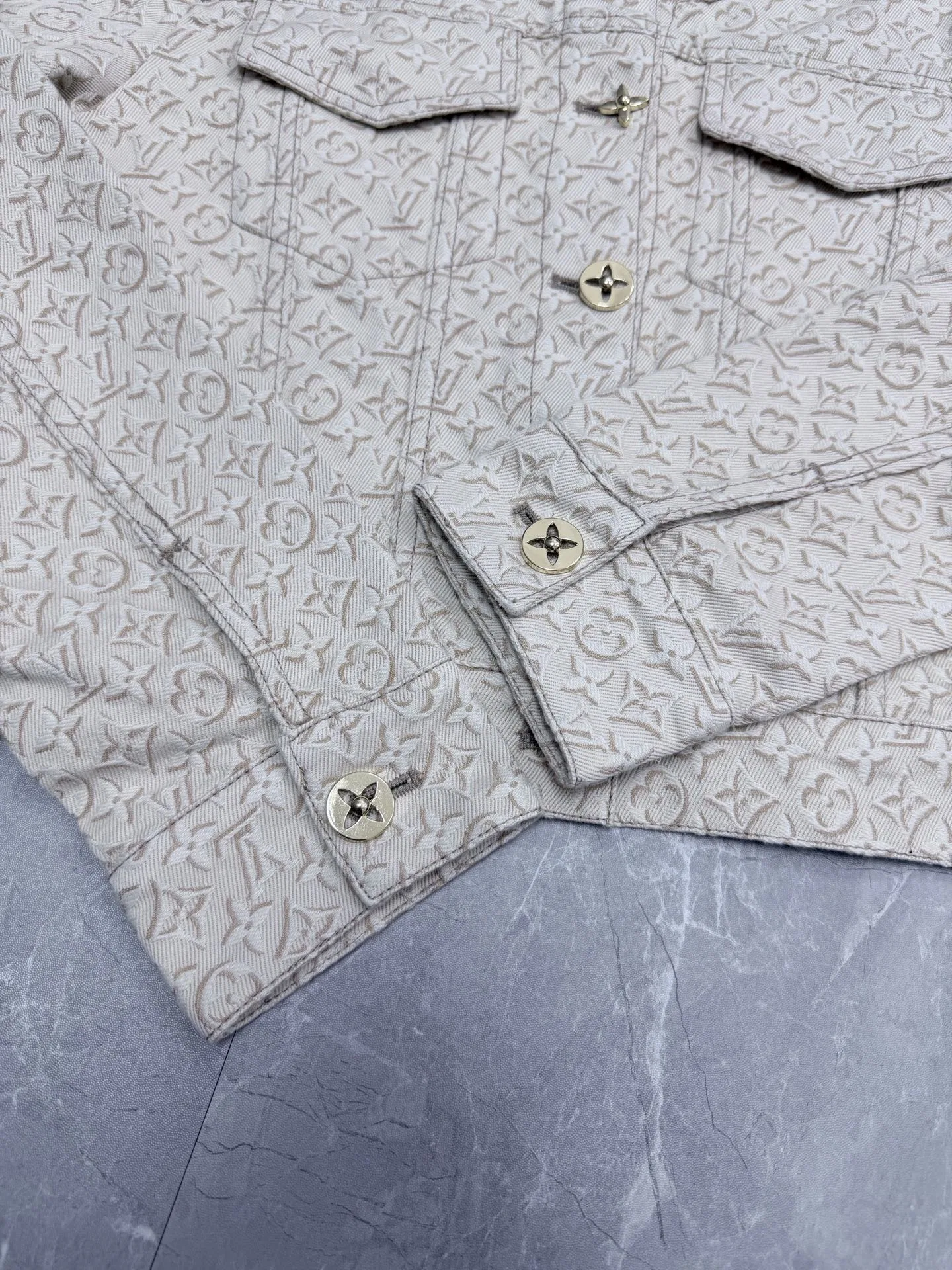 LV 27FW QBTUMXL 003 자켓 6