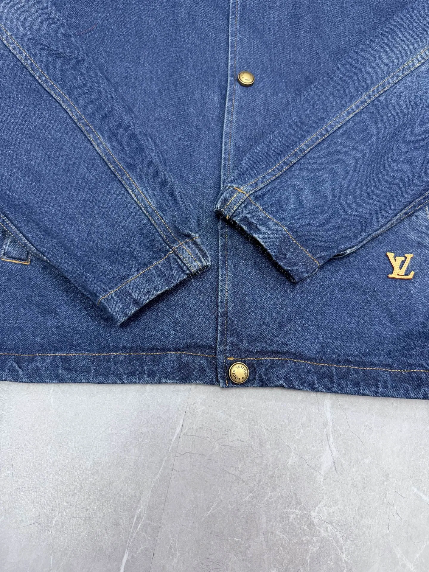 LV 27FW QBTUMXL 005 자켓 4