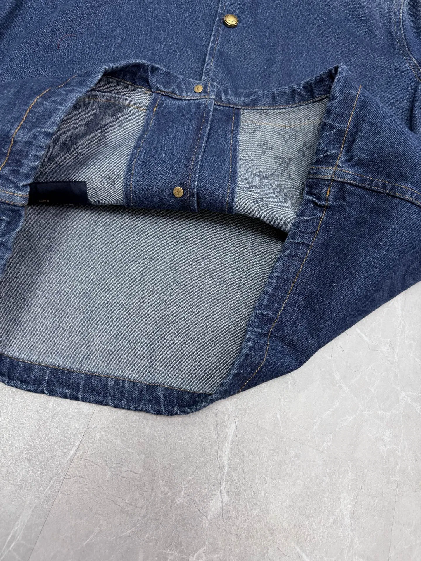 LV 27FW QBTUMXL 005 자켓 6