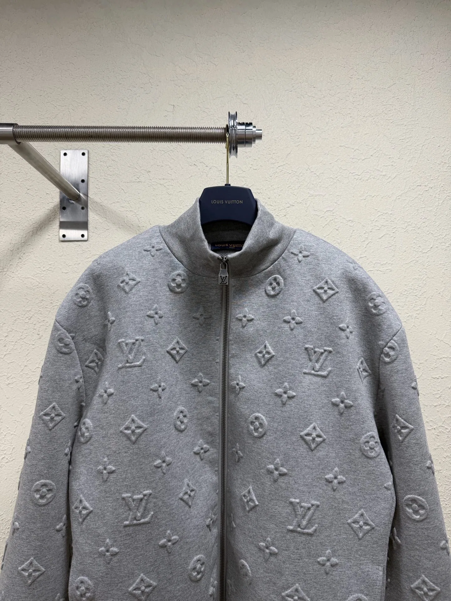 LV 27FW QBTUMXL 008 자켓 3