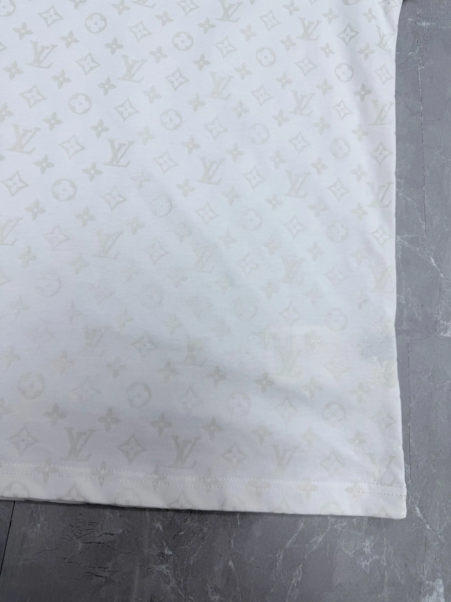 LV 27FW QBTUMXL 021 반팔티셔츠 6