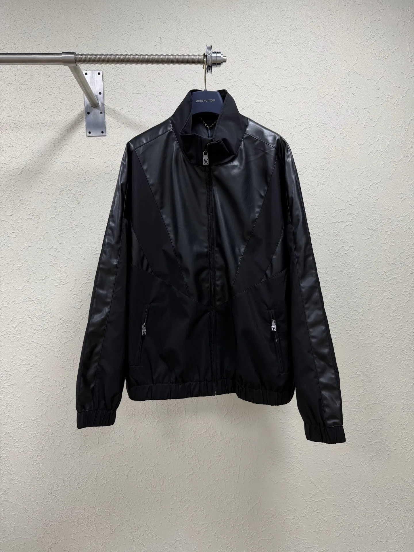 LV 27FW QBTUMXL 024 자켓