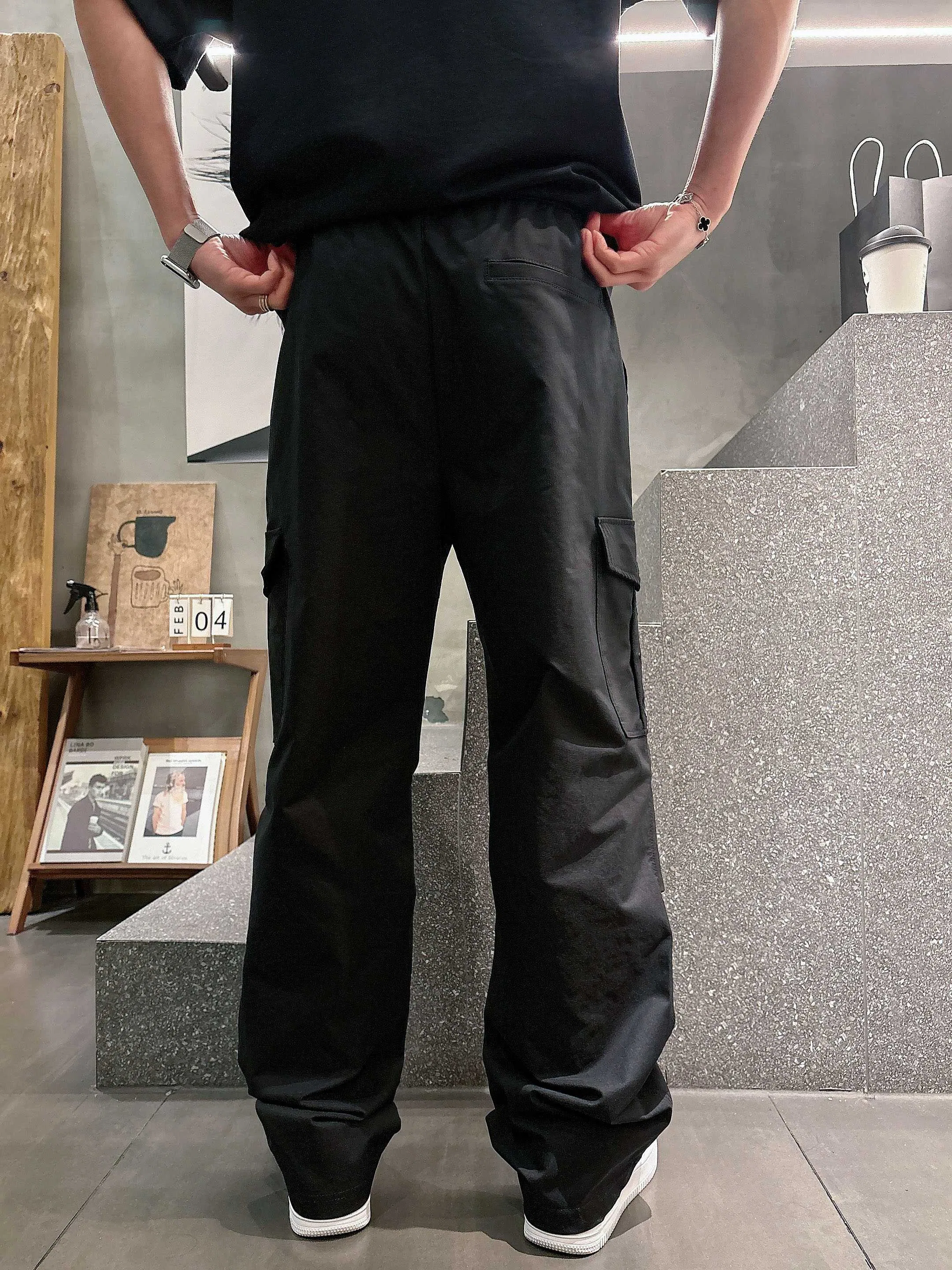 LV 27FW QCYEEAU 001 카고팬츠 5