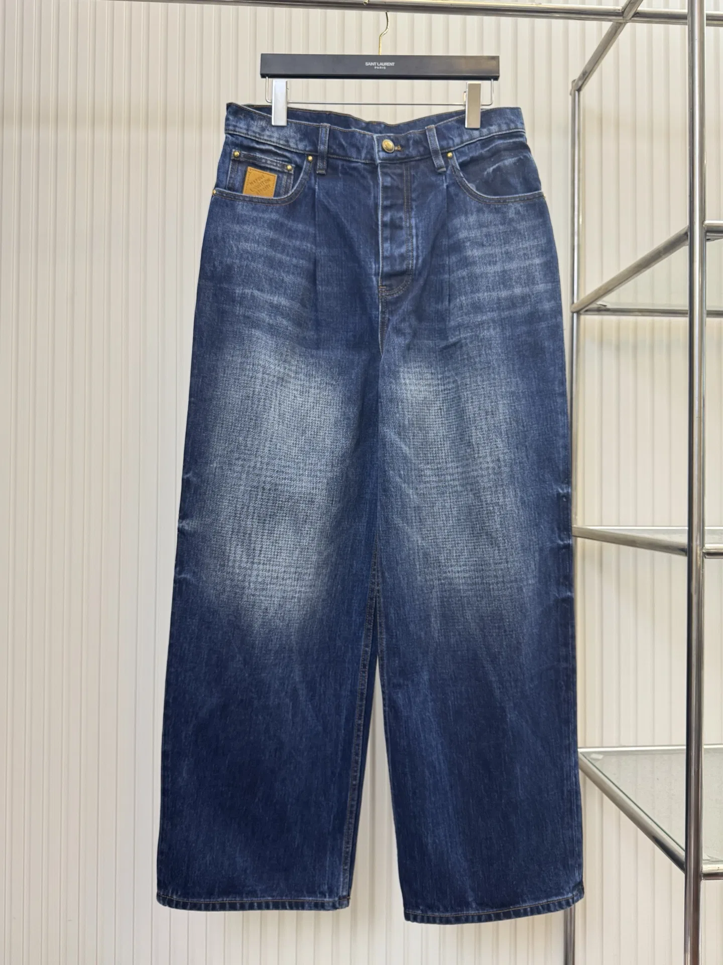 LV 27FW QCYEEAU 005 데님팬츠
