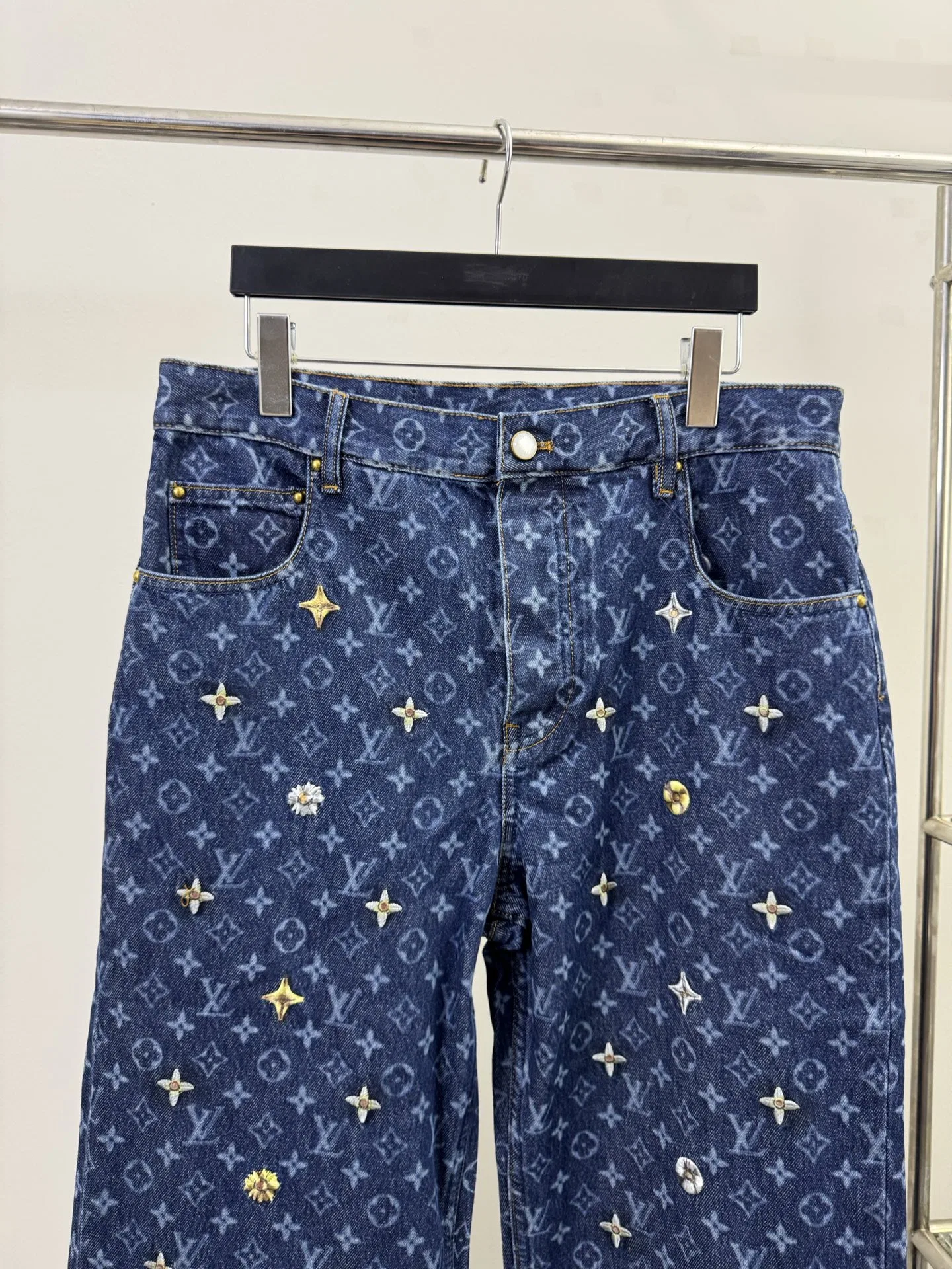LV 27FW QCYEEAU 007 데님팬츠 3