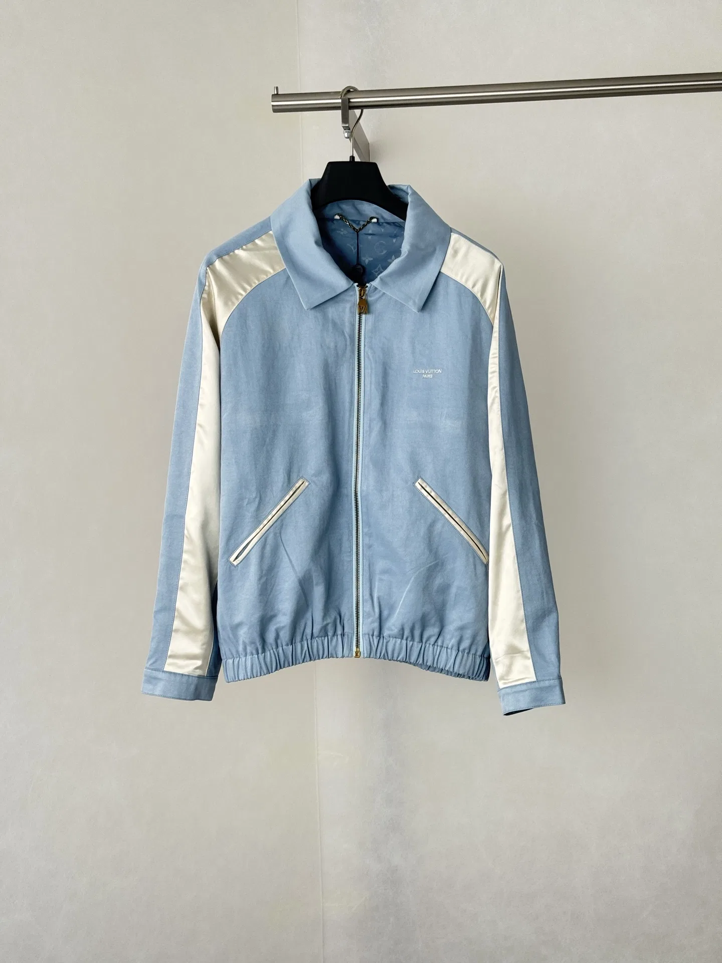 LV 27FW QCYEEAU 038 자켓