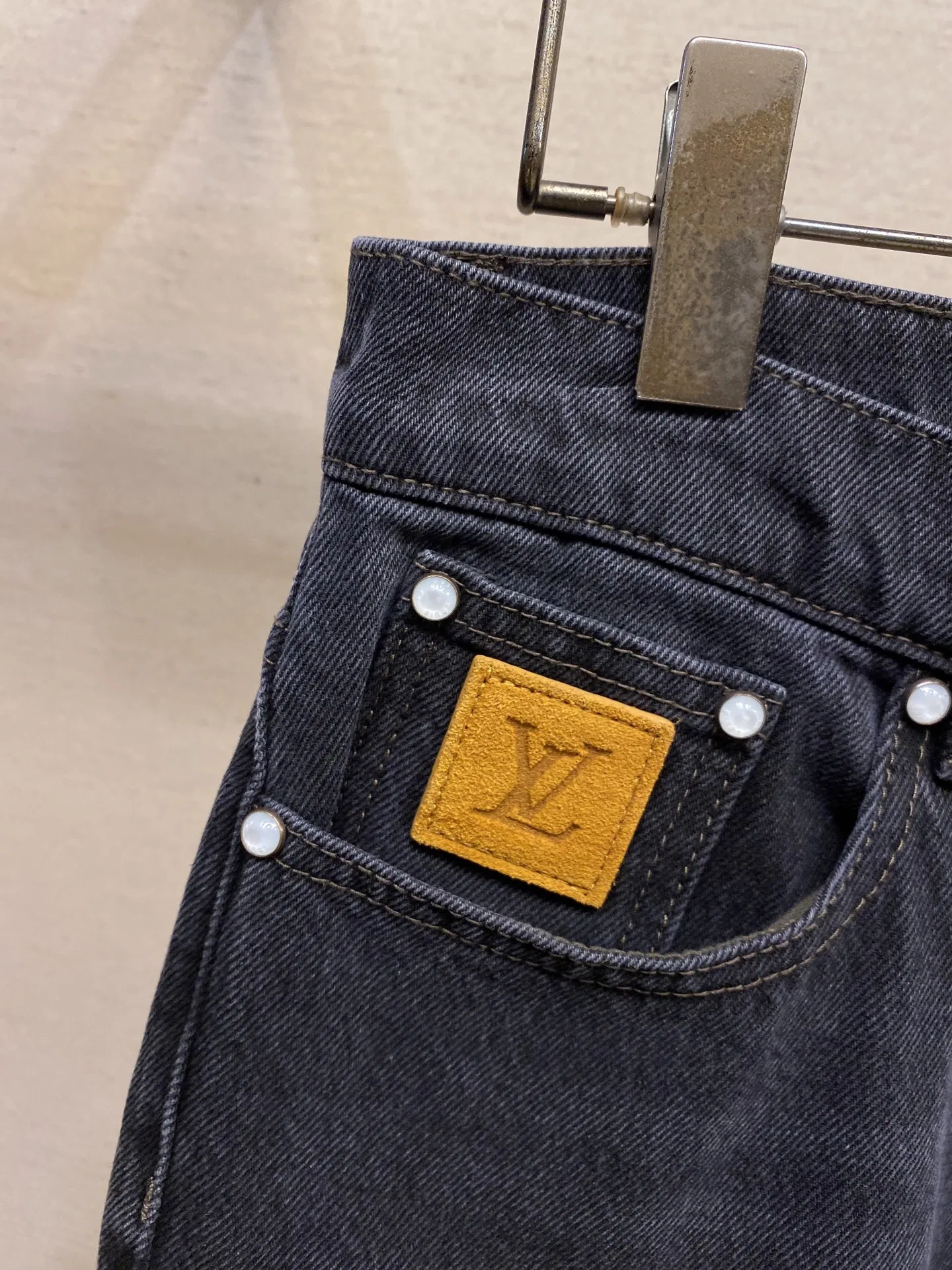 LV 27FW QVUSQNN 035 데님팬츠 3