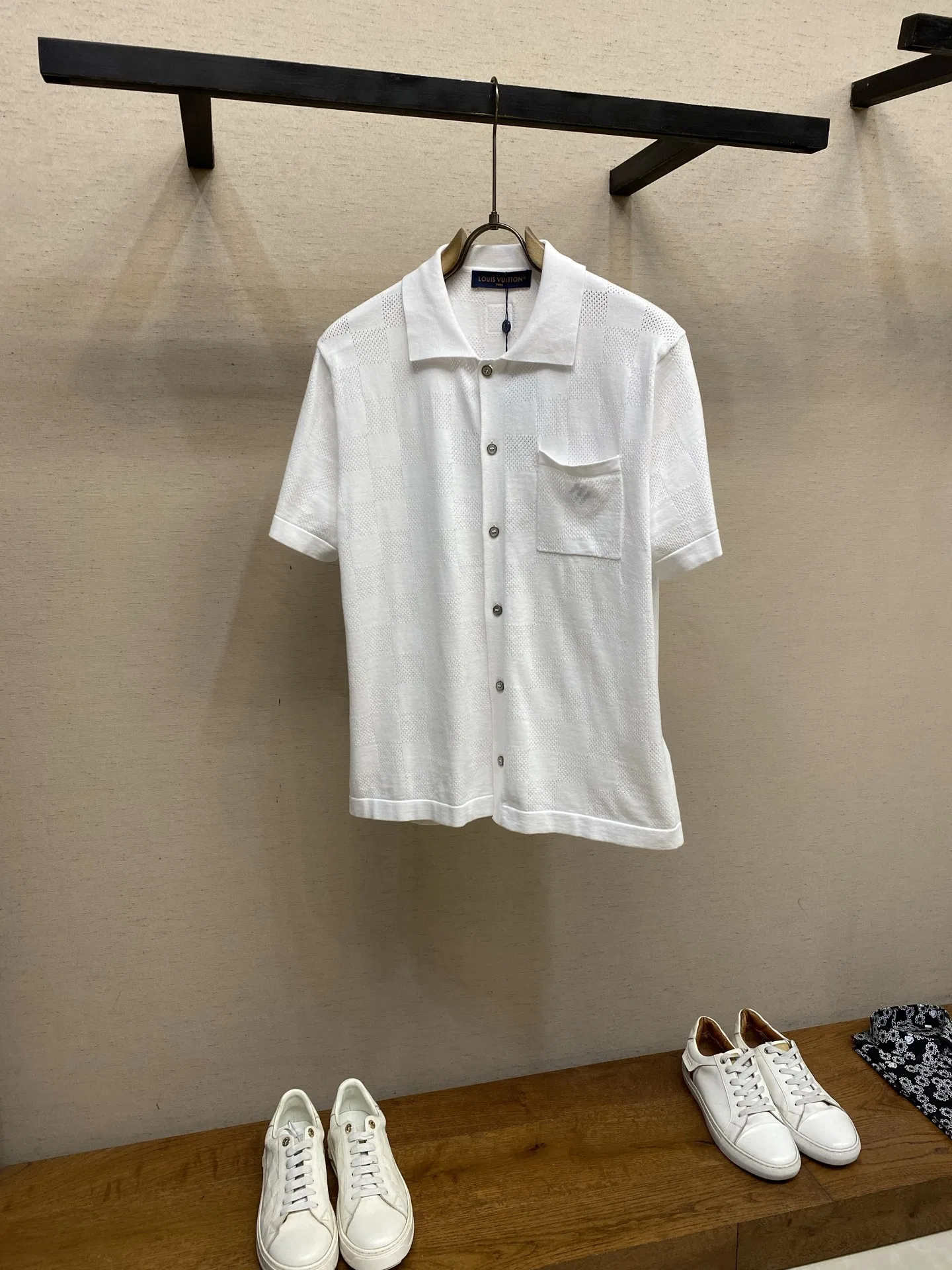 LV 27FW QVUSQNN 054 폴로반팔티셔츠