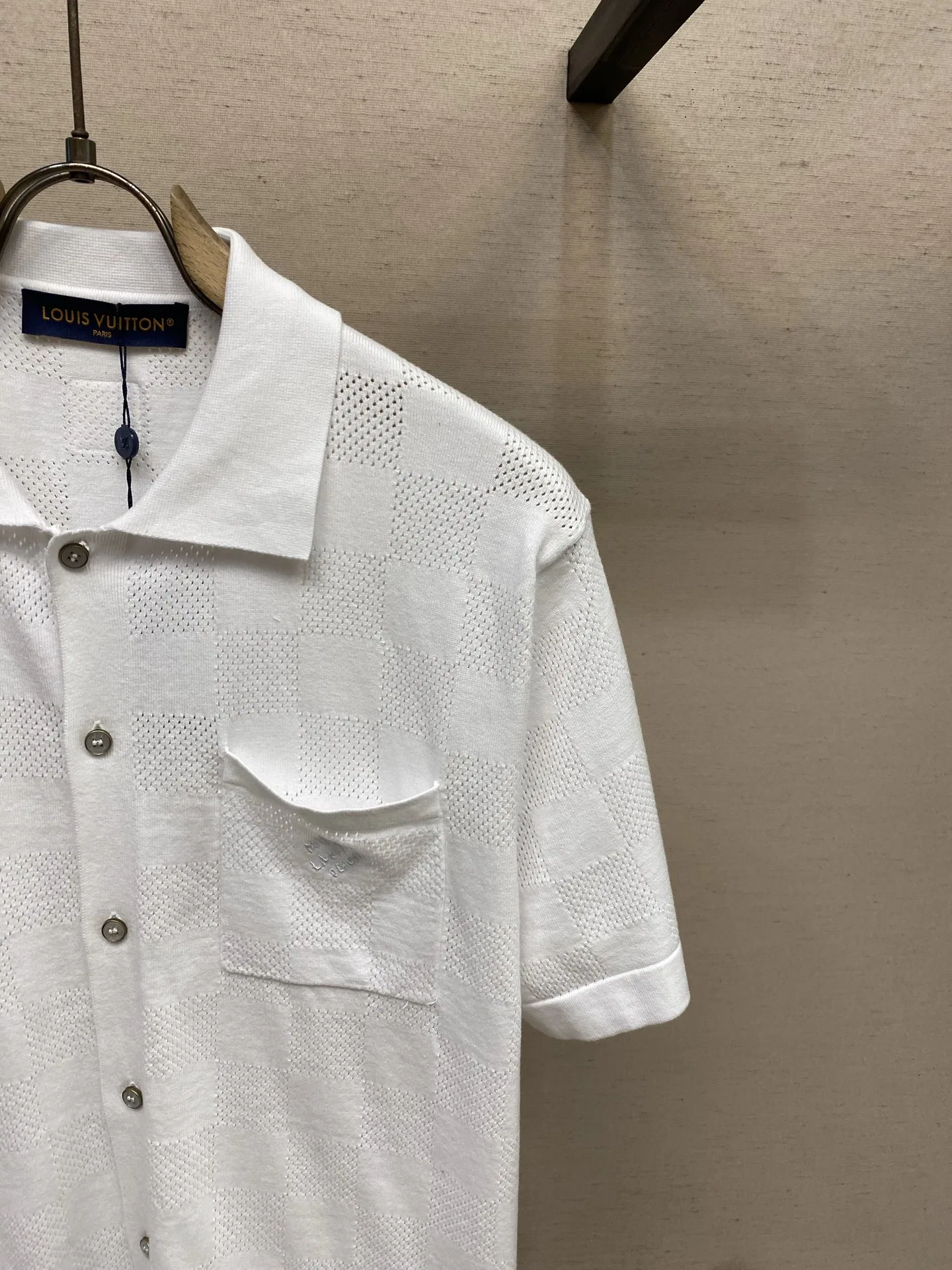 LV 27FW QVUSQNN 054 폴로반팔티셔츠 3