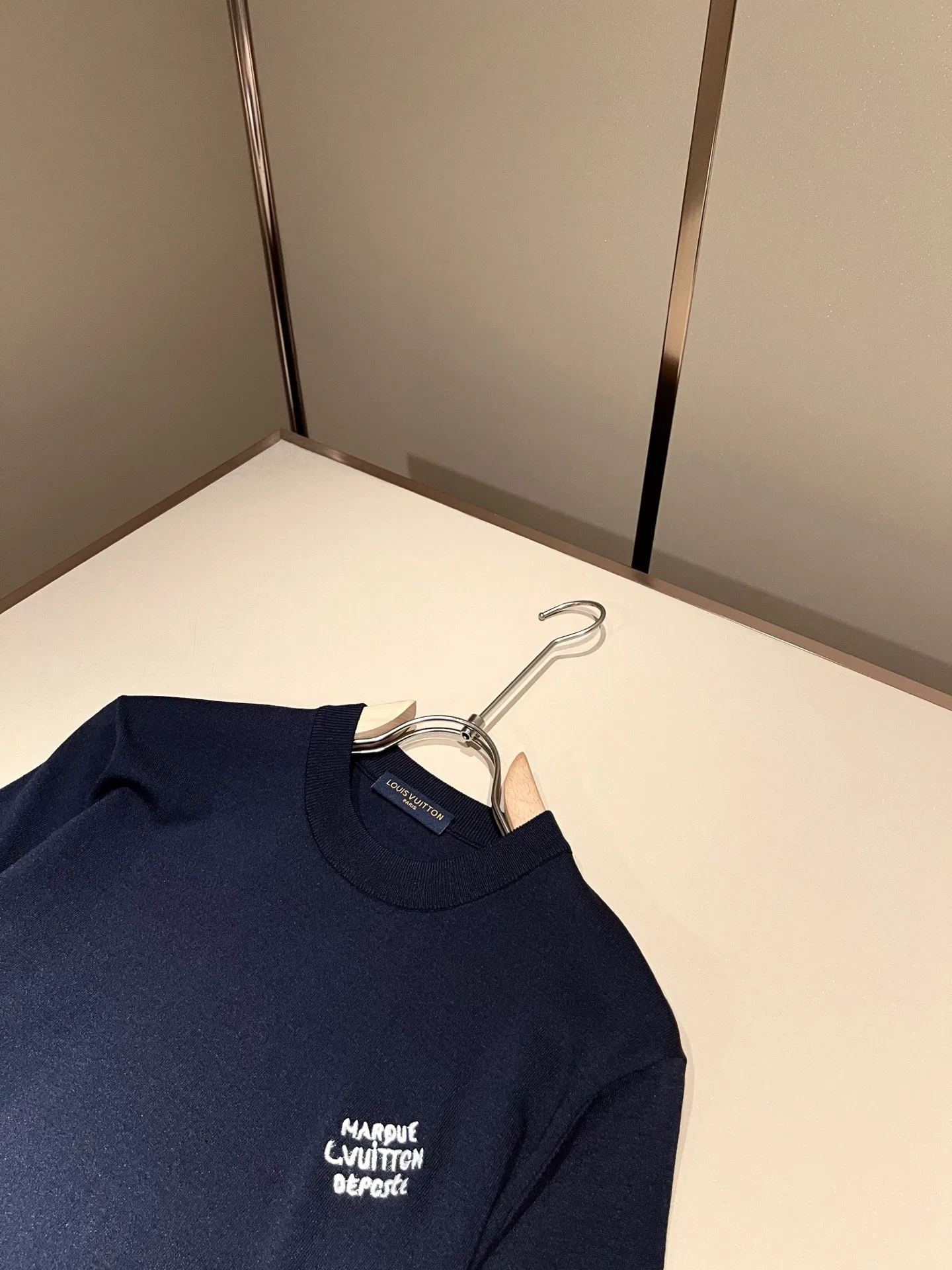 LV 27FW QVUSQNN 056 반팔니트 5