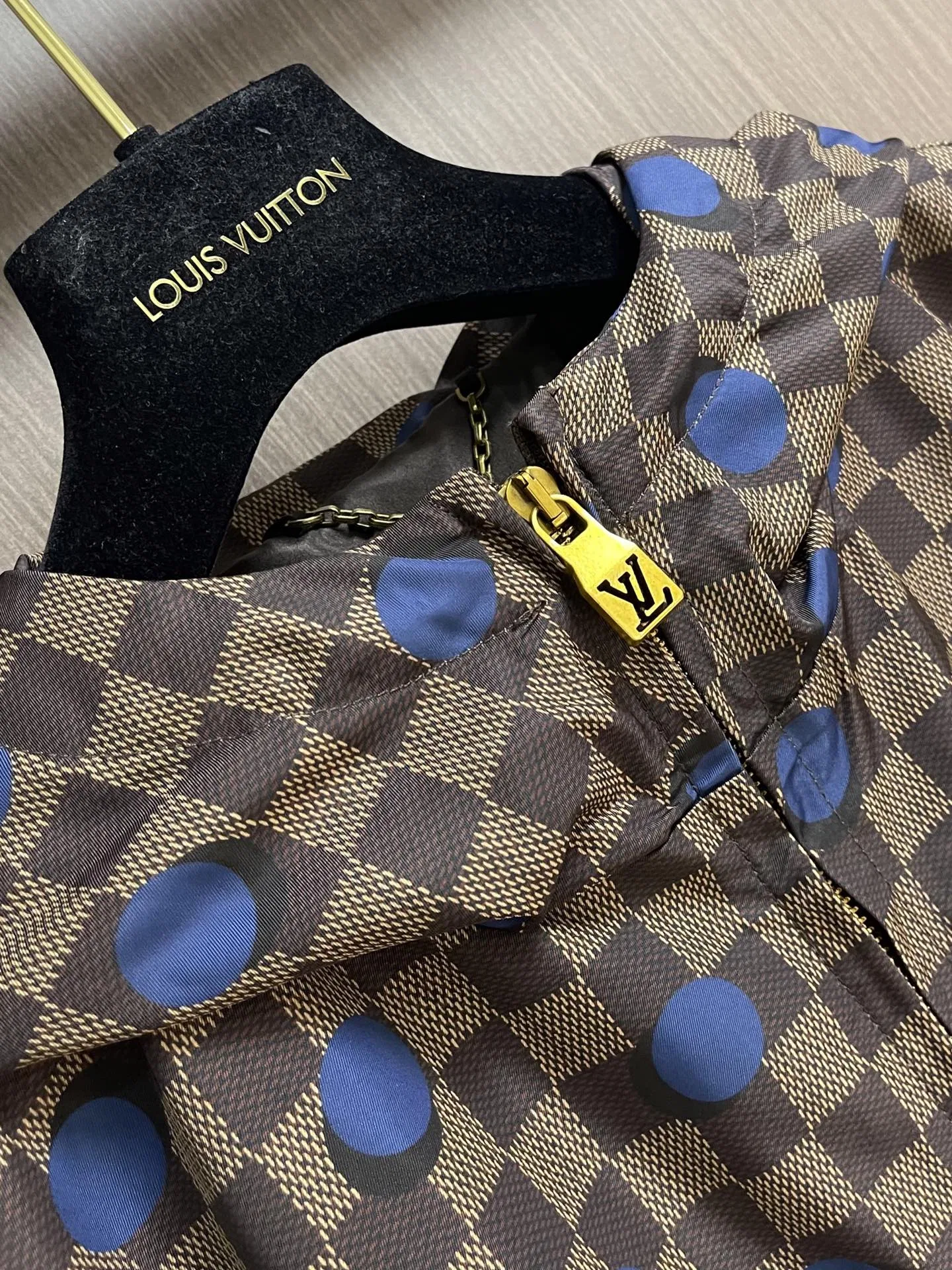 LV 27FW QVUSQNN 077 윈드브레이커 3