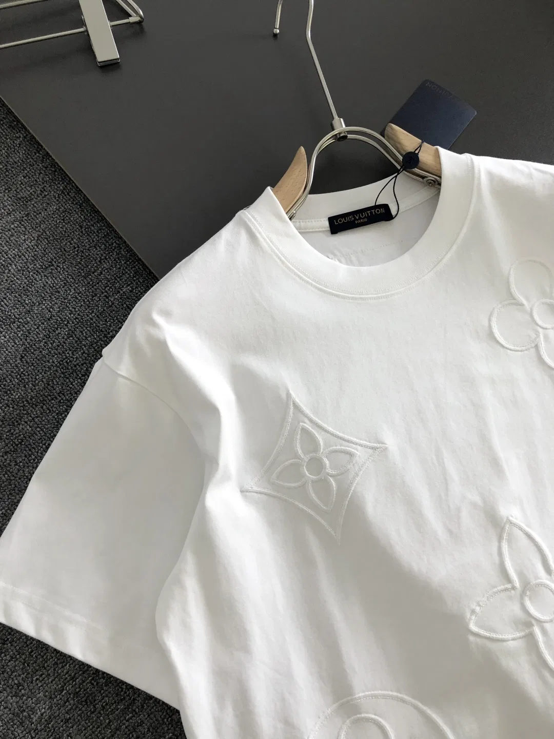 LV 27FW QVUSQNN 103 반팔티셔츠 3
