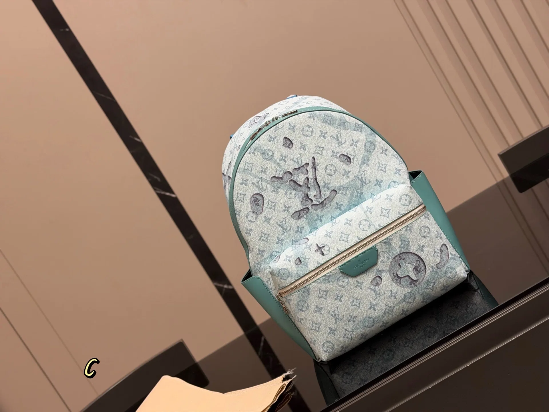LV 27FW QVUSQNN 112 반팔티셔츠