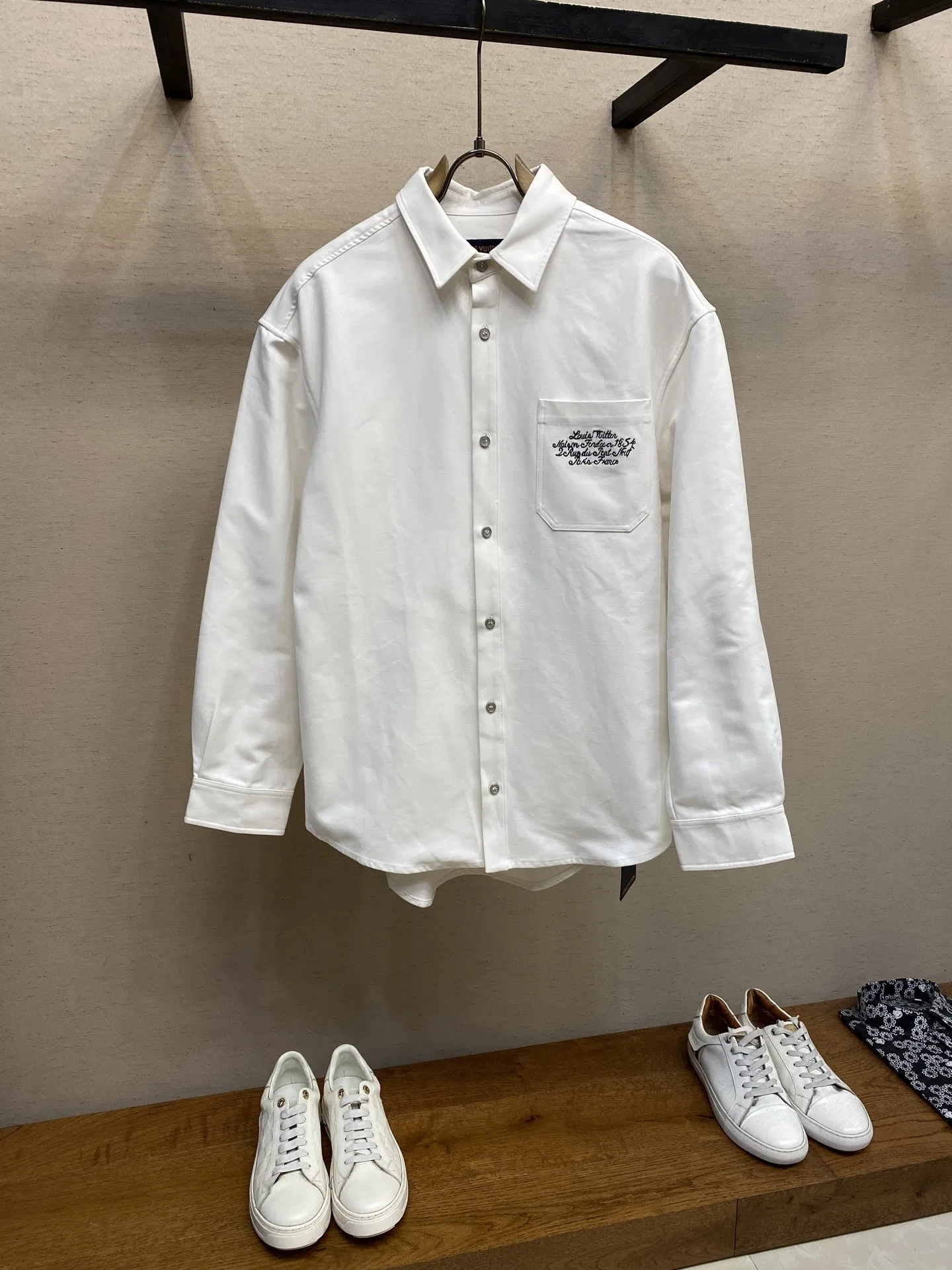 LV 27FW QVUSQNN 135 셔츠