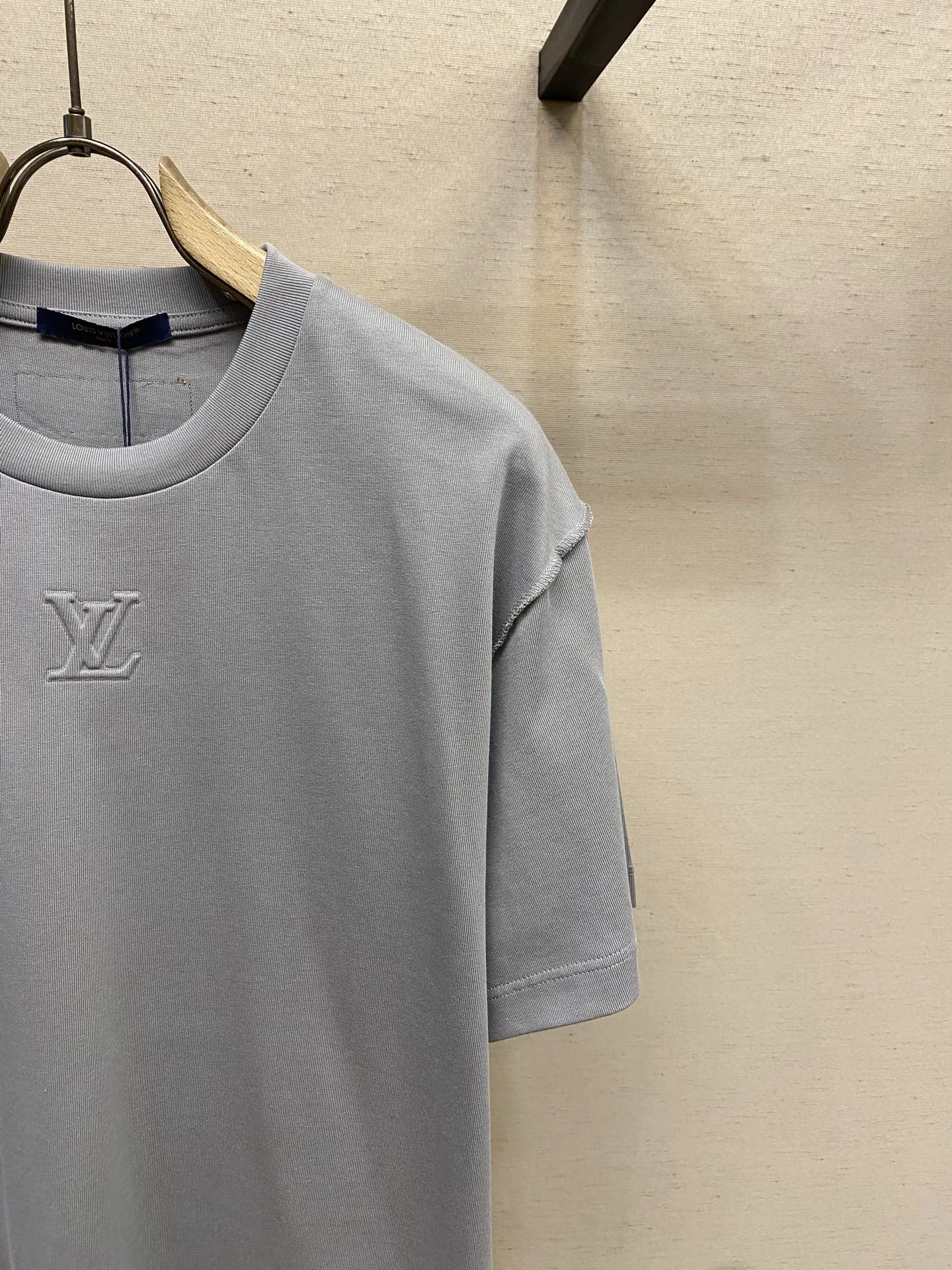 LV 27FW QVUSQNN 137 반팔티셔츠 3