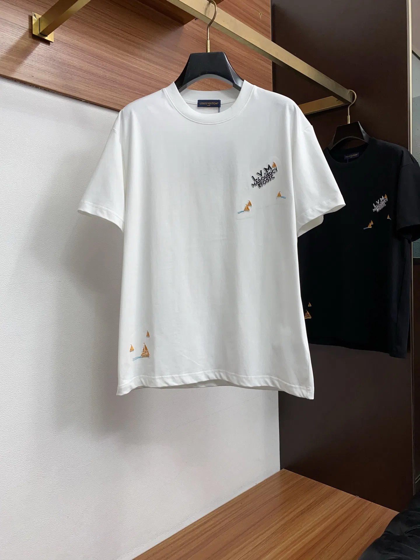 LV 27FW QVUSQNN 146 반팔티셔츠